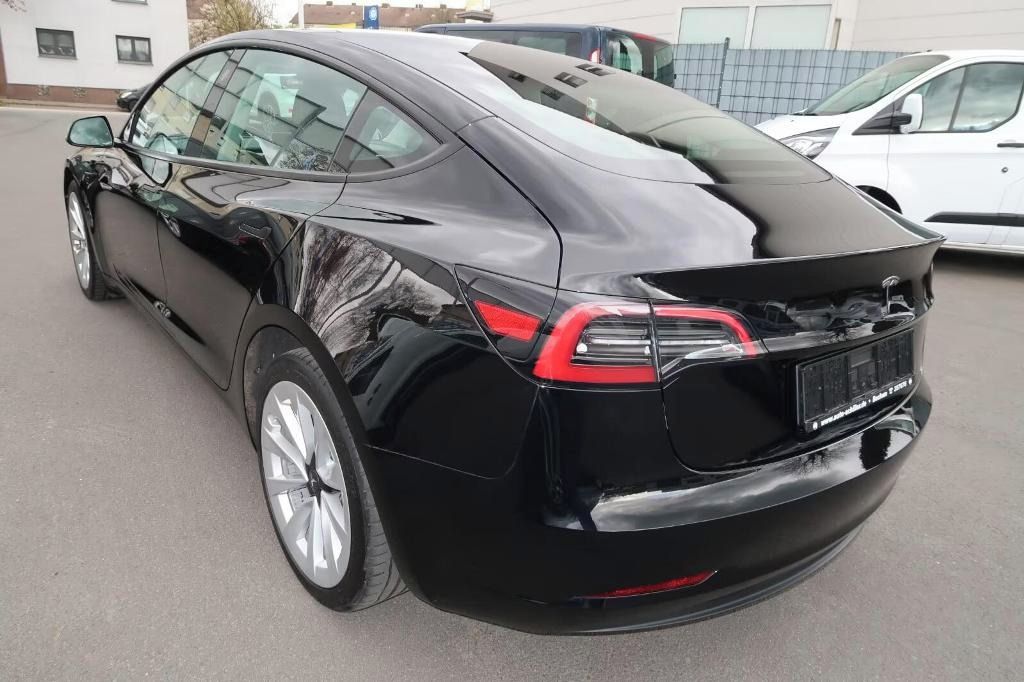 Tesla Model 3, Basis RWD*360° kamera*Kůže* - fotka 2