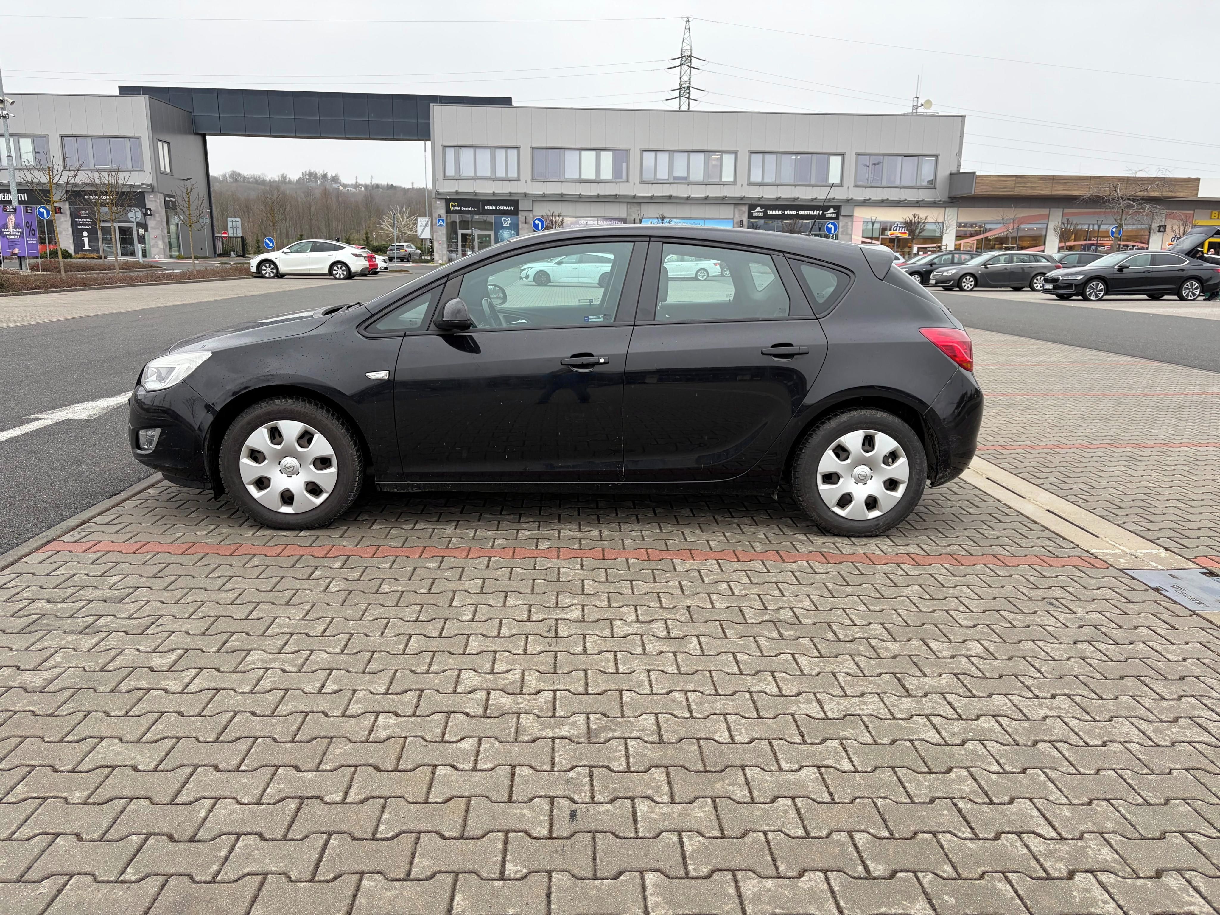 Opel Astra, 1.4 16V ČR naj. 145 tisíc km - fotka 6