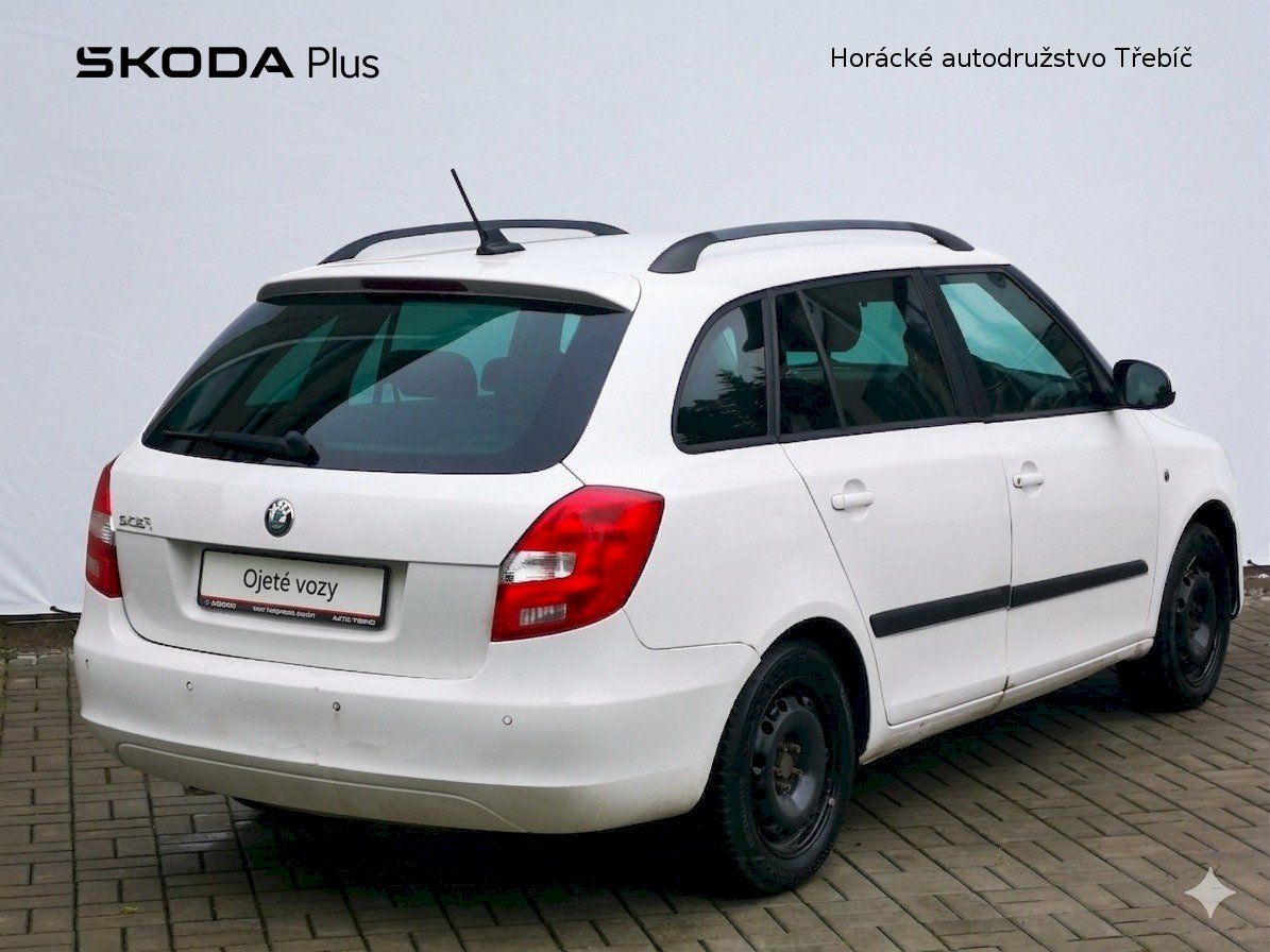 Škoda Fabia, 1,6 TDI Ambition - fotka 2