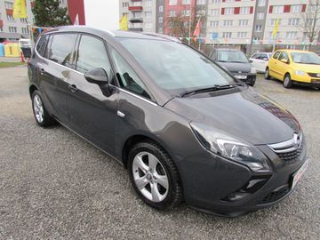 1.6T 125kW, serviska, 7 MÍST