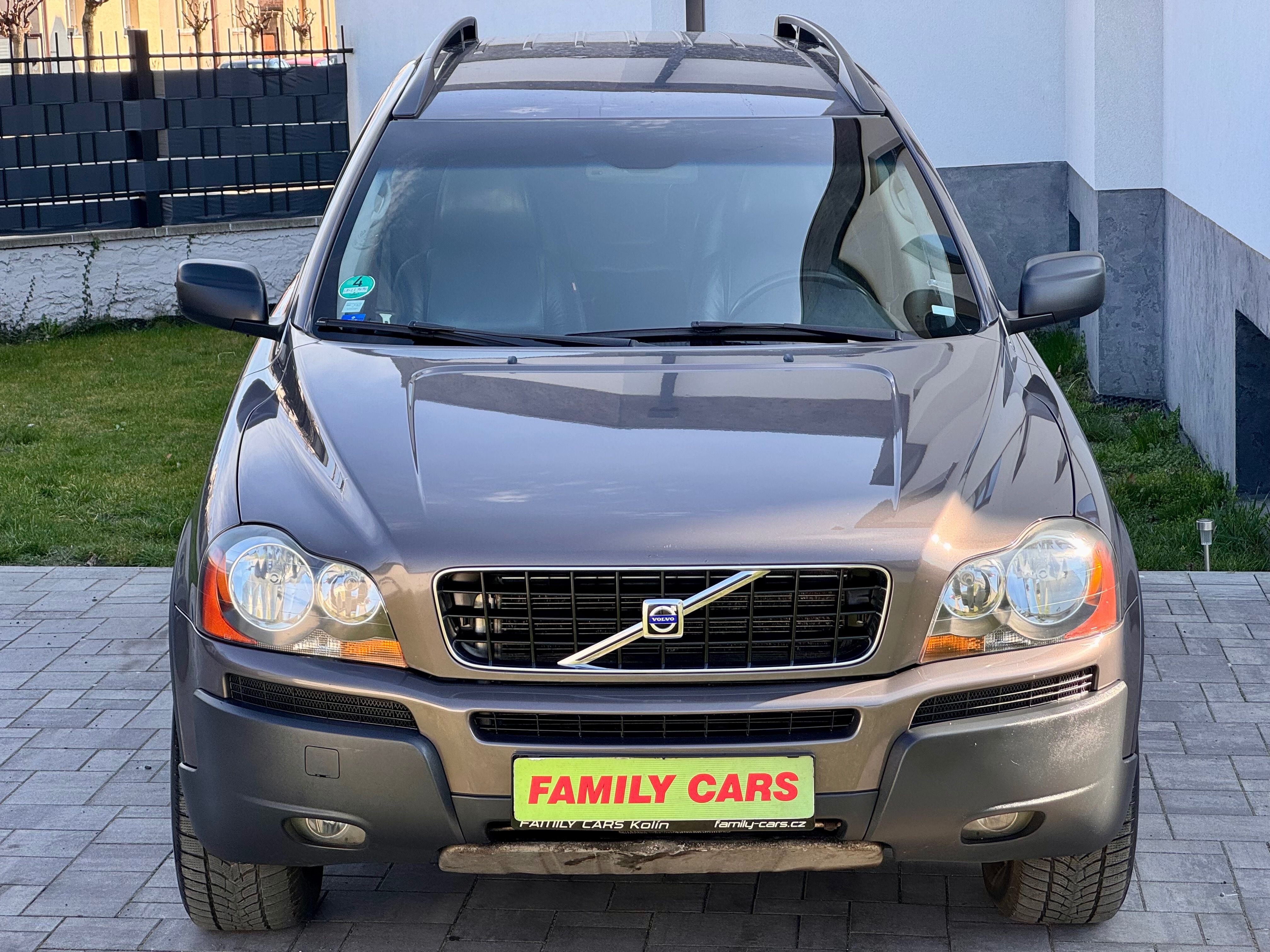 Volvo XC90, 2.4,1.MAJITEL,SERVIS.KN,7MÍST - fotka 2