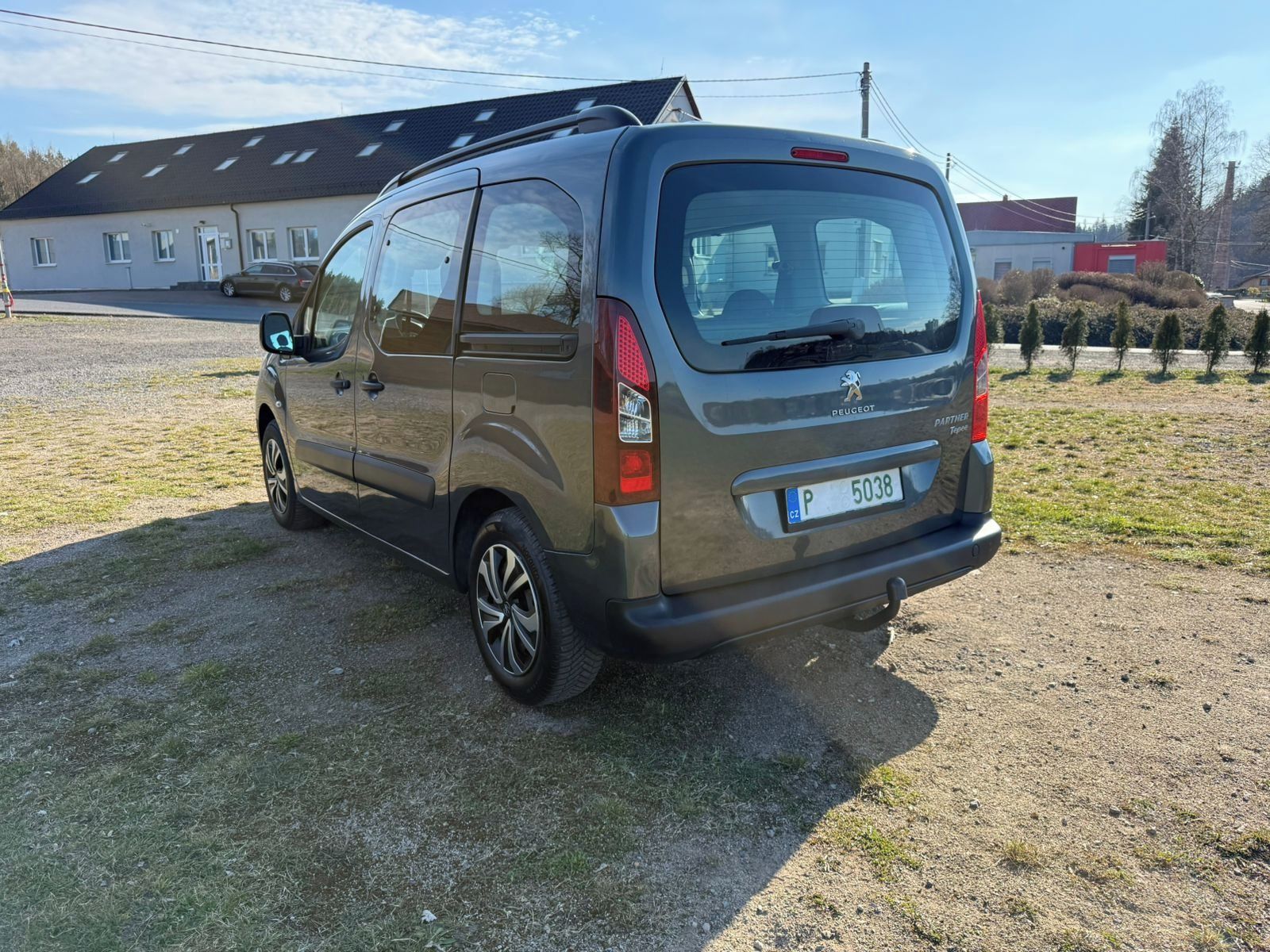 Peugeot Partner Tepee, 1,6i TOP STAV - fotka 3
