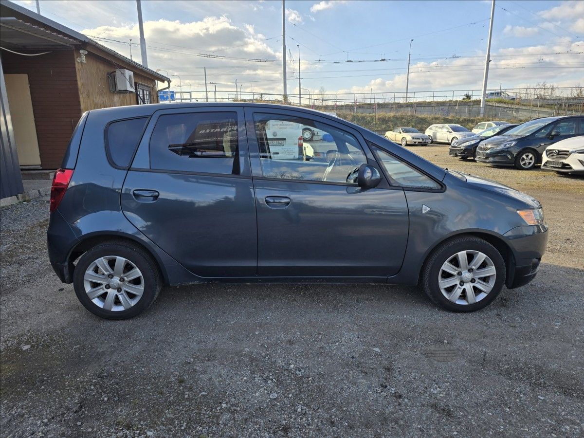 Mitsubishi Colt, 1,1 i  INFORM - fotka 4