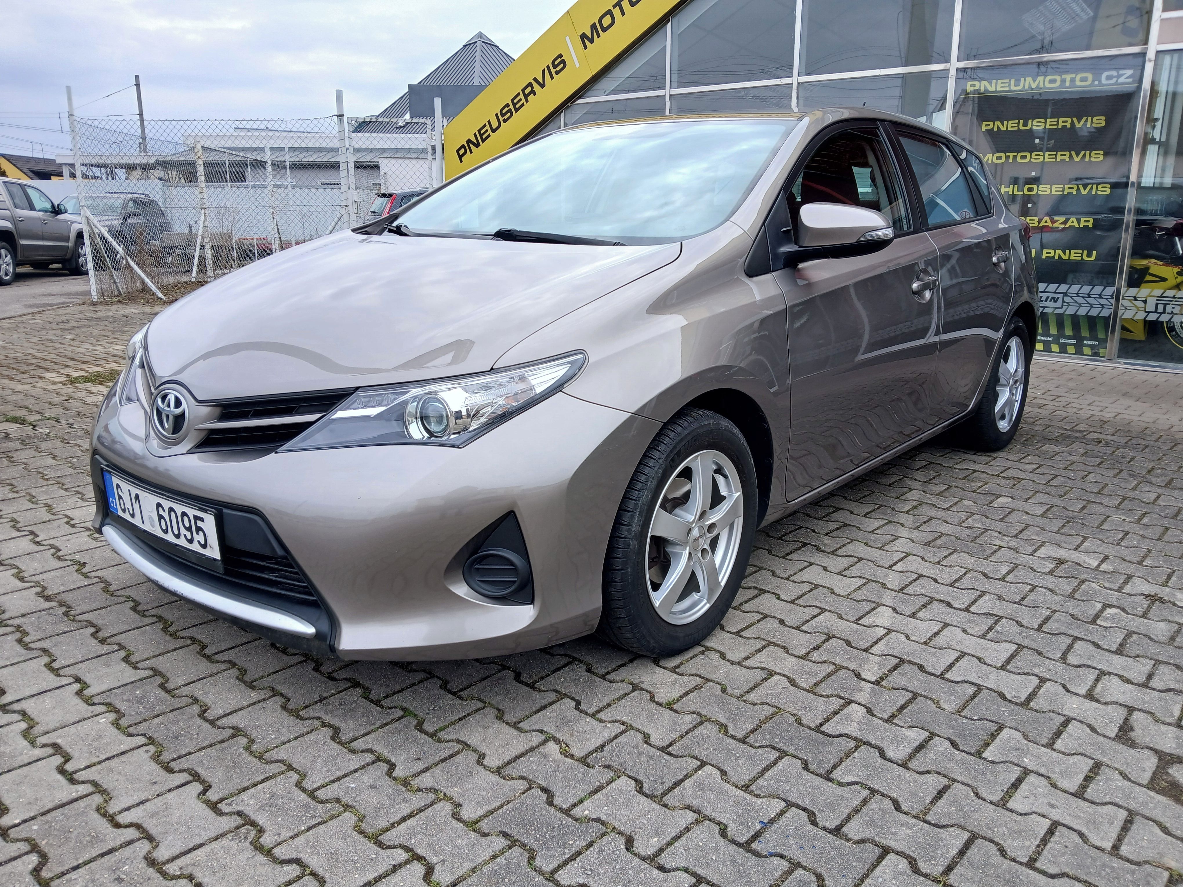 Toyota Auris, 1.3VVT-i, 73kW, 83tis.km