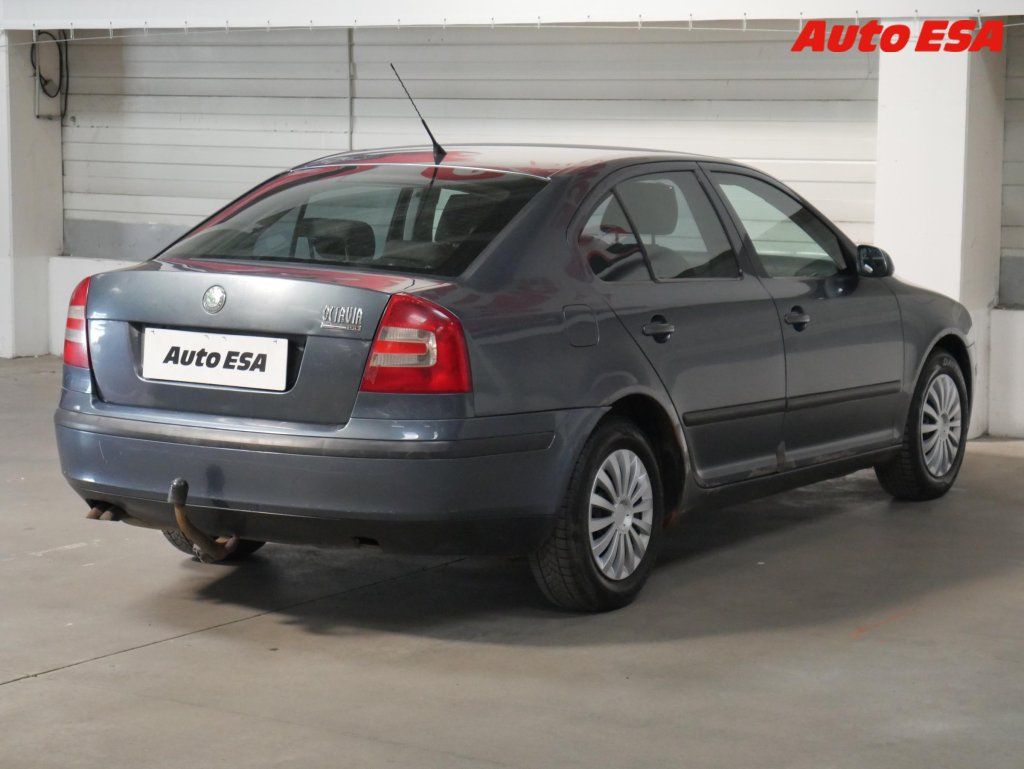 Škoda Octavia, 1.9 TDi,Ambiente - fotka 6