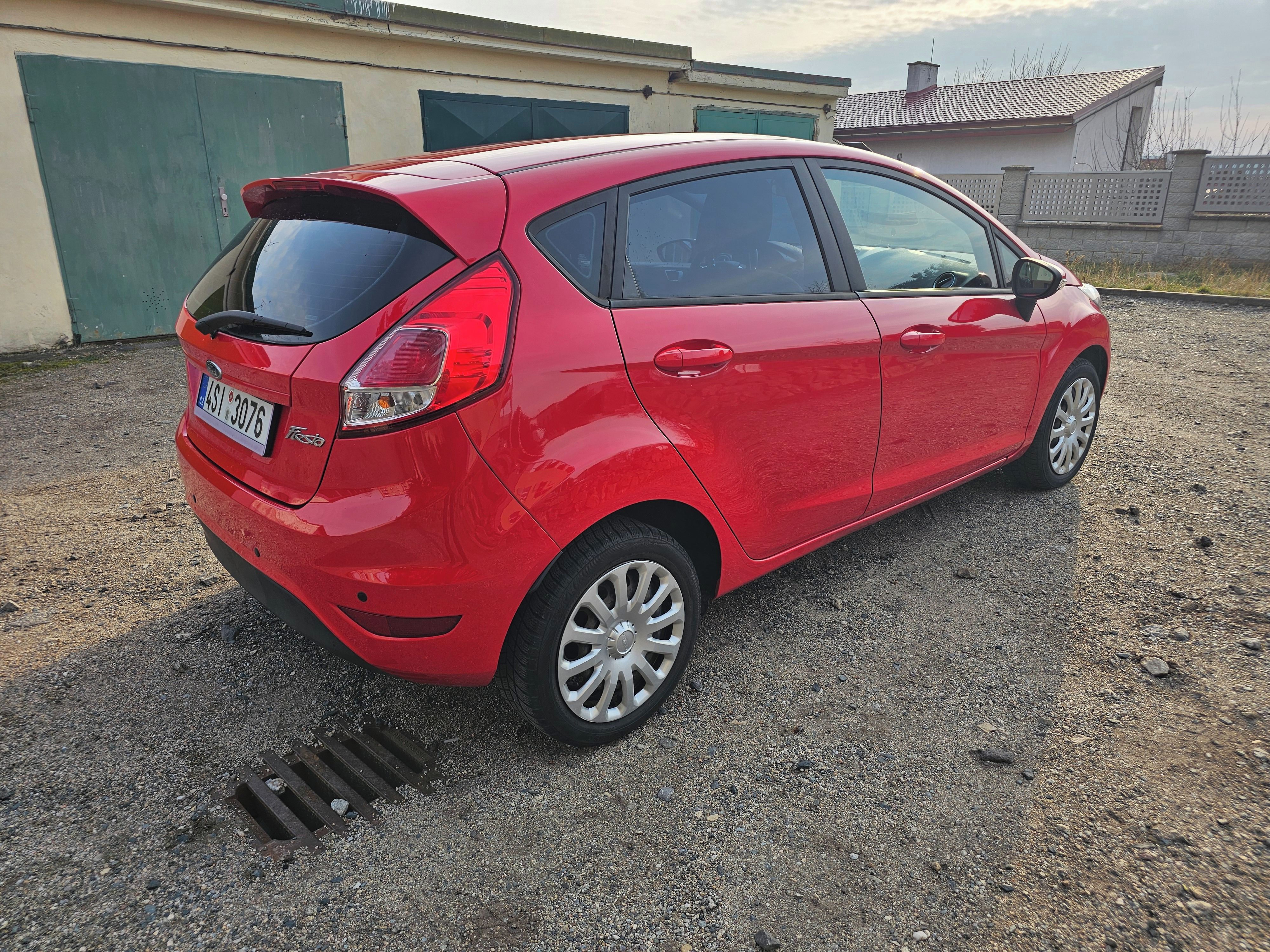 Ford Fiesta - fotka 5