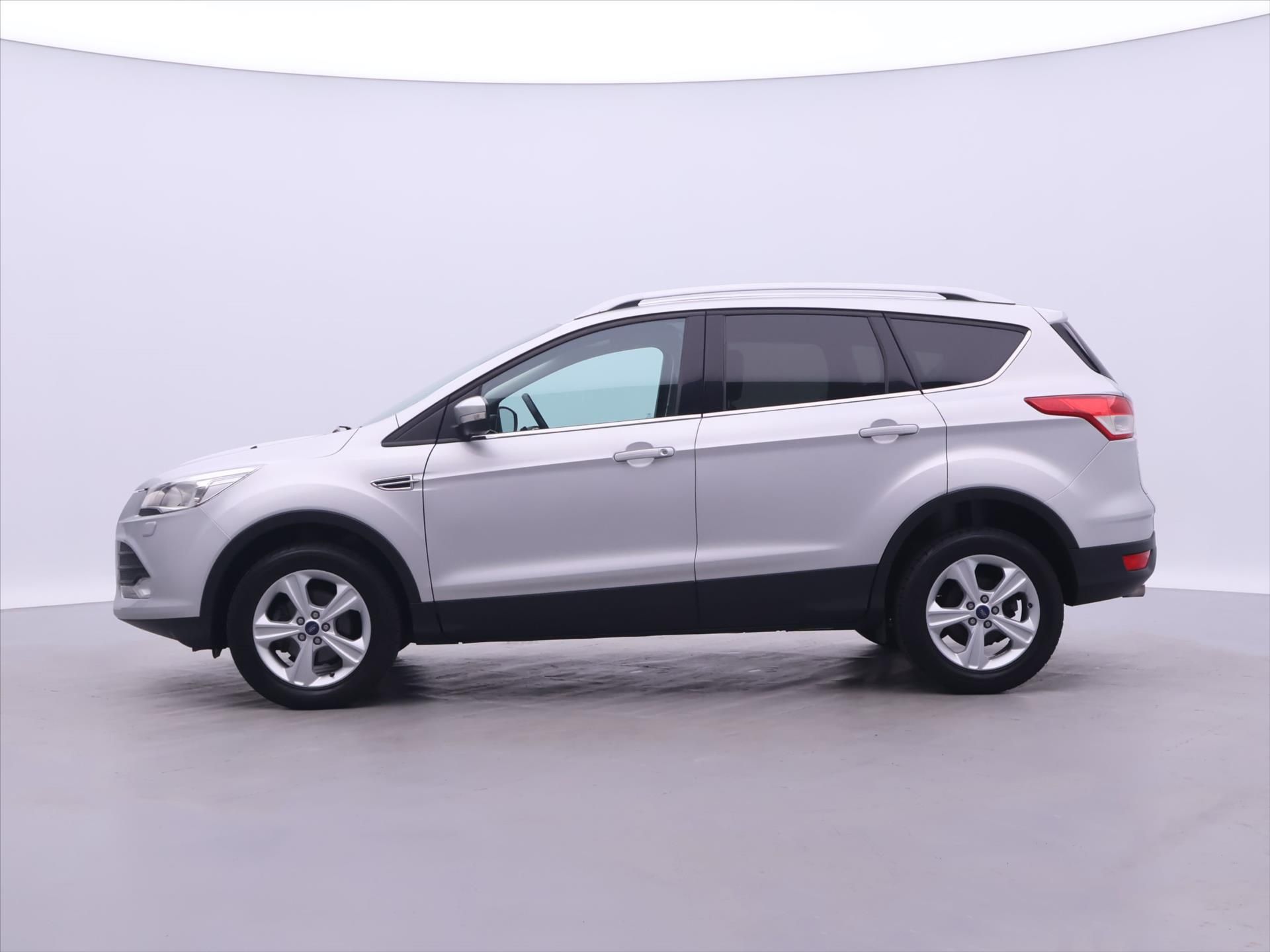 Ford Kuga, 1,5 EcoBoost 110kW CZ - fotka 4