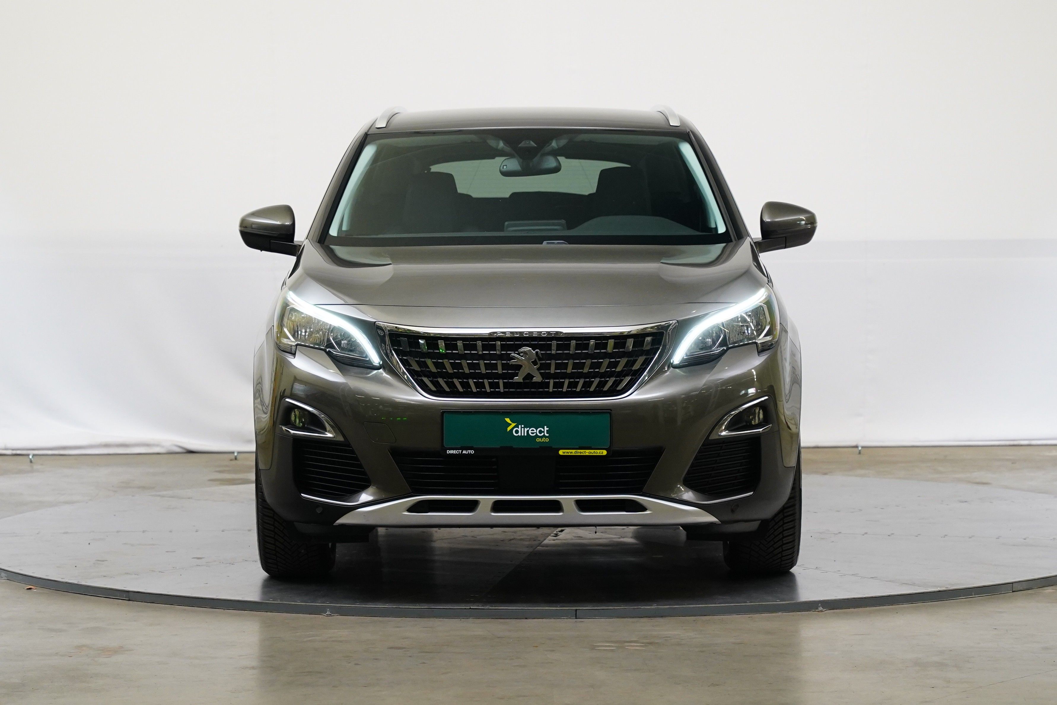 Peugeot 3008, 1.5 BlueHDI 96 kW Allure - fotka 4