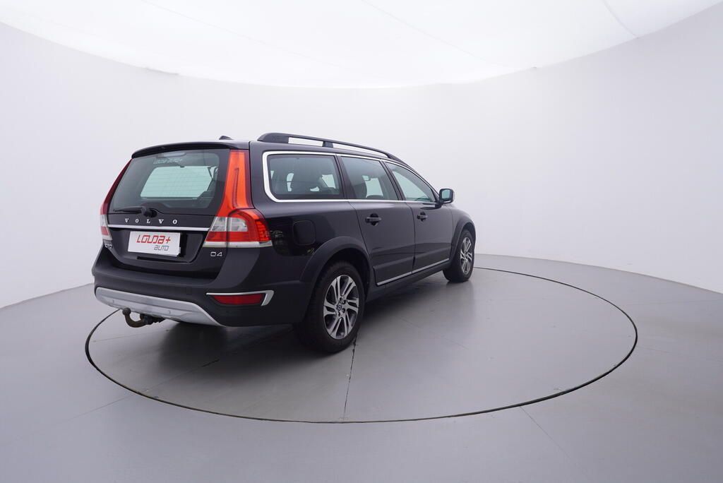Volvo XC70, Summum 2.0 120 kW - fotka 5