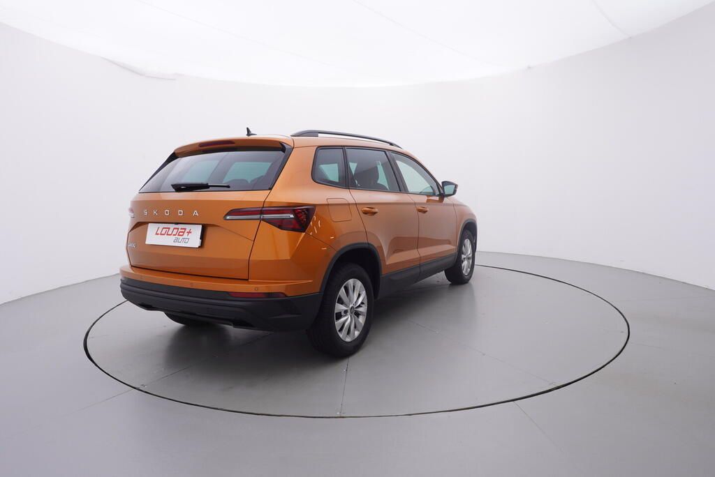 Škoda Karoq, Selection 2.0 TDI 85 kW - fotka 5
