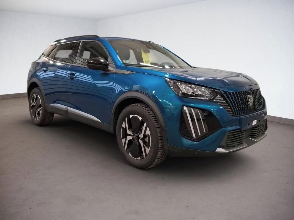 Peugeot 2008, 1.2 Hybrid 145 Allure*360°* - fotka 3