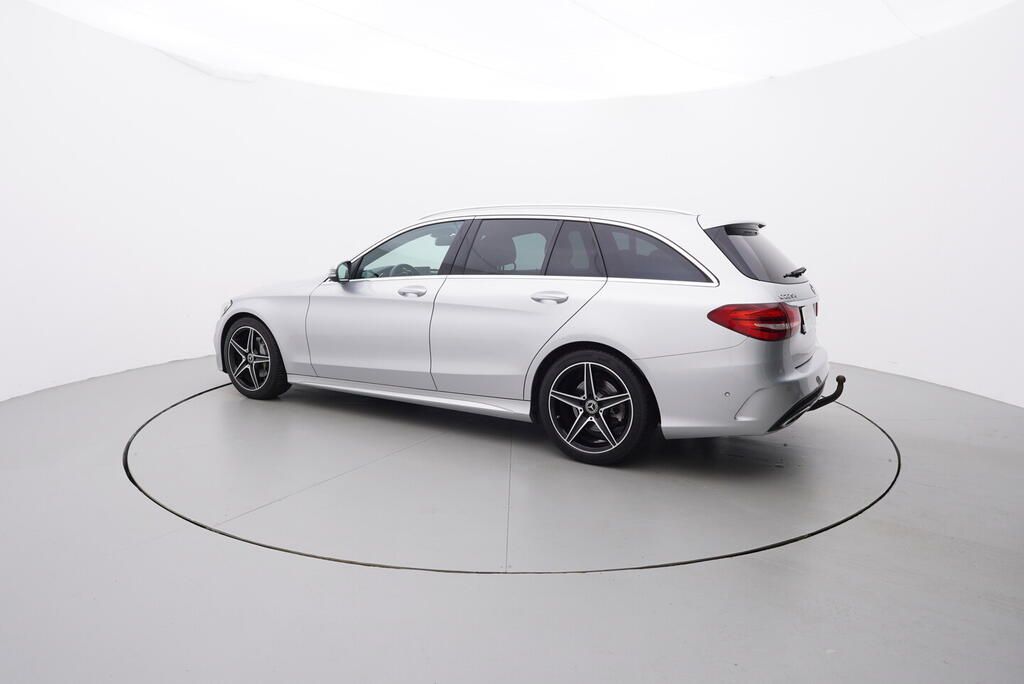 Mercedes-Benz Třídy C, C220 AMG line  125 kW - fotka 3