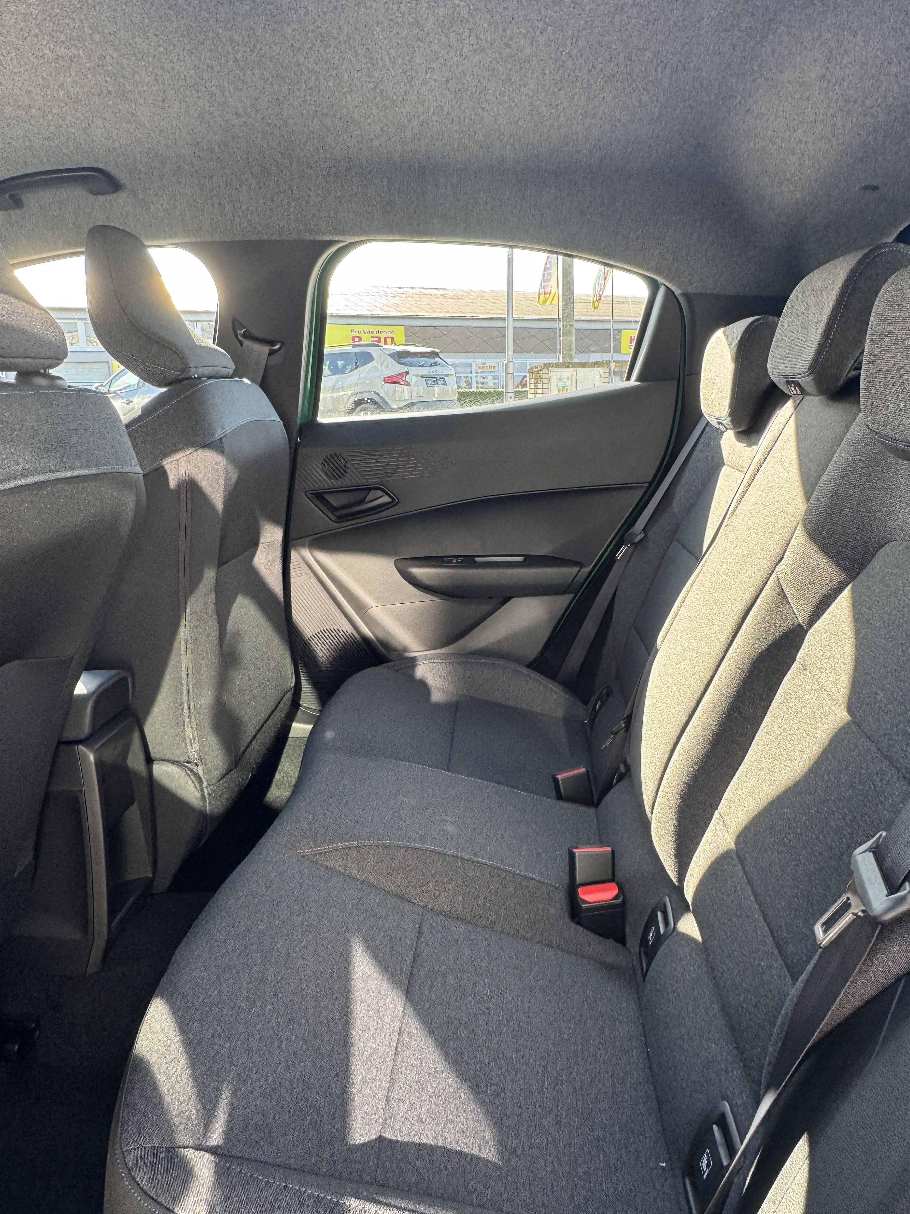 Renault Clio, 6 evolution TCe 115 - fotka 6