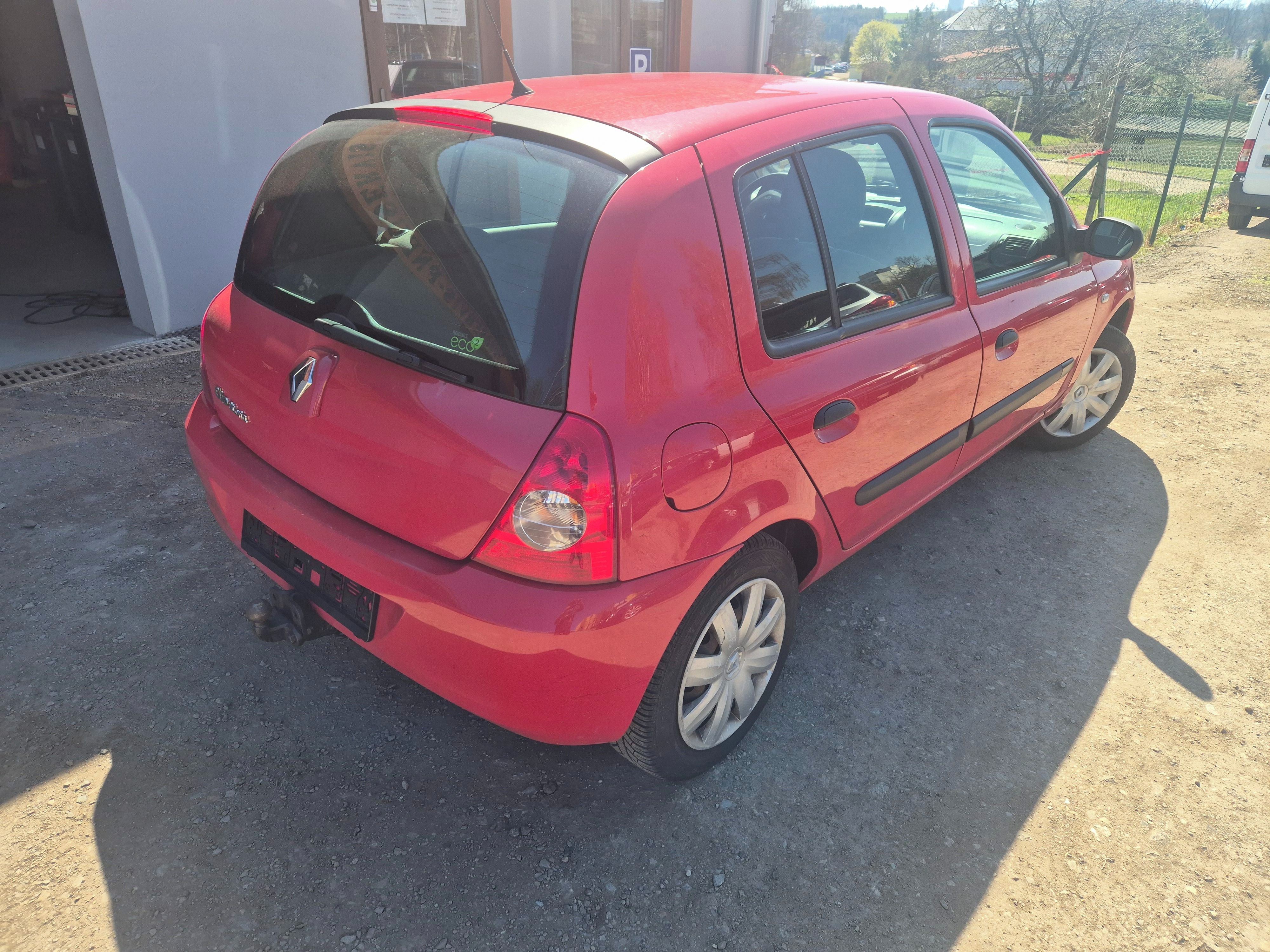 Renault Clio, 1.2Mpi TAŽNÉ ZAŘÍZENÍ - fotka 4