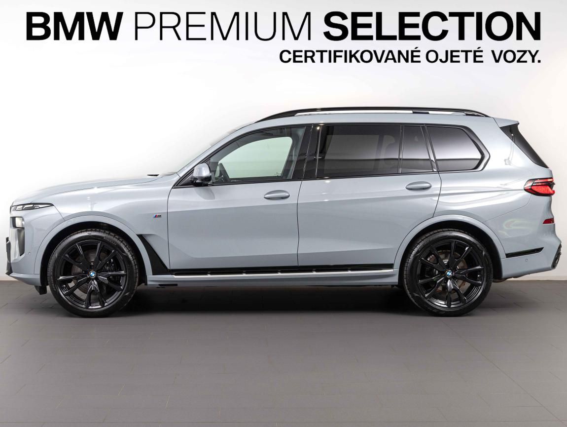 BMW X7, xDrive40i - fotka 3