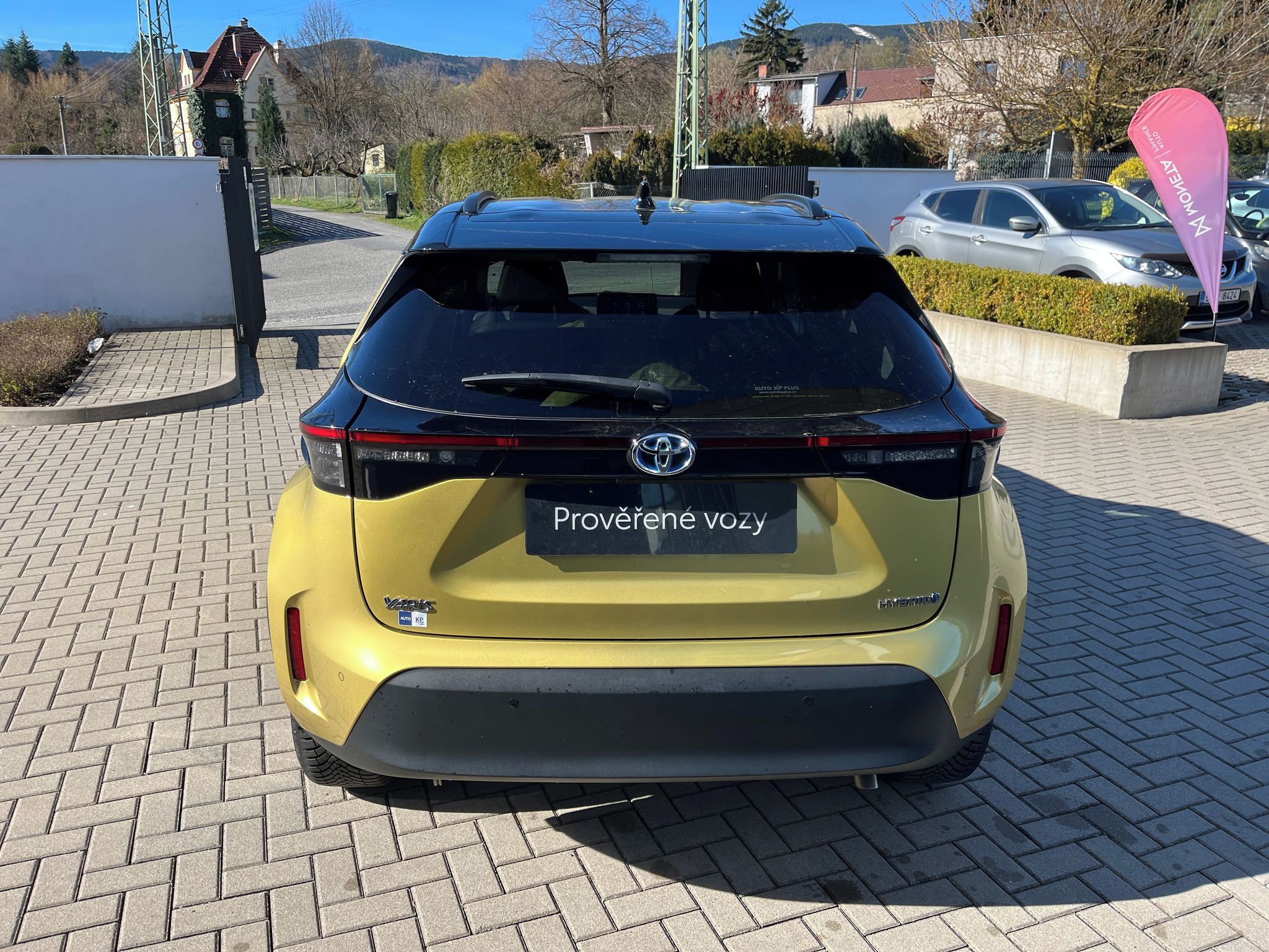 Toyota Yaris Cross, 1.5 Hybrid e-CVT Executive - fotka 5