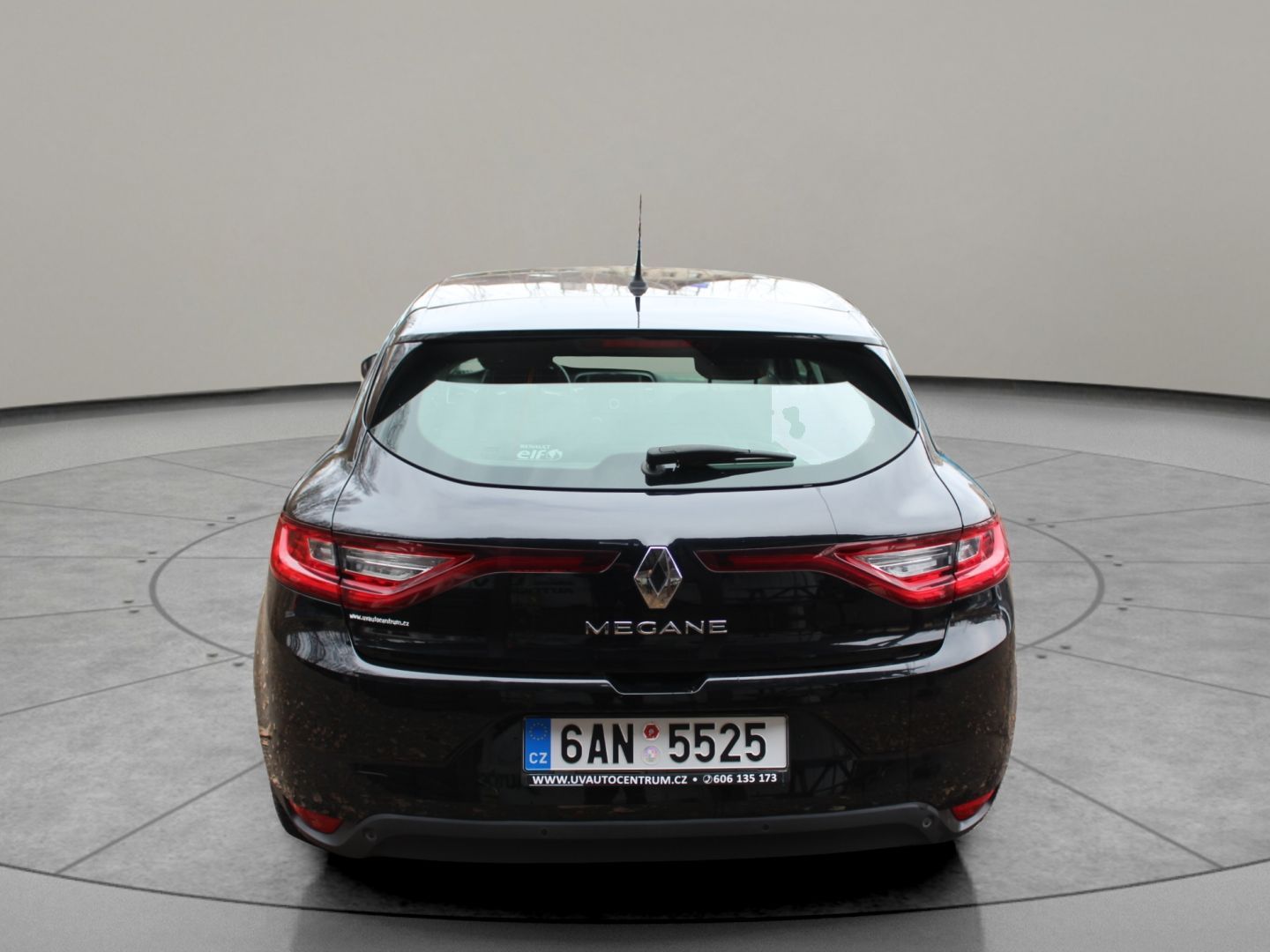 Renault Mégane, 1.2i 1. majitel - fotka 6