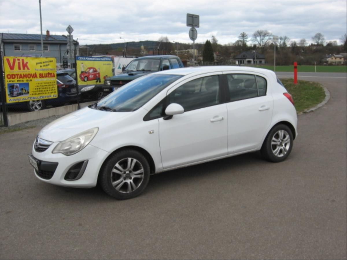 Opel Corsa, 1,4 Automat - fotka 2