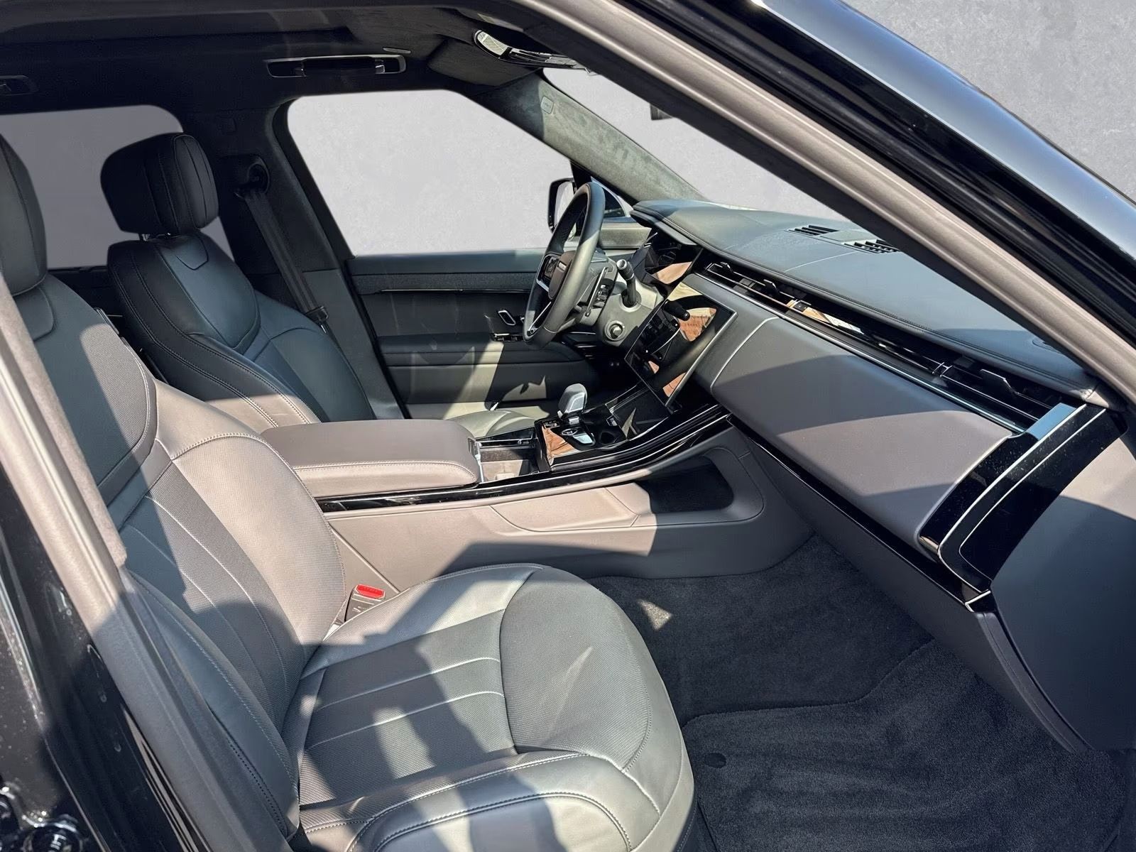 Land Rover Range Rover Sport, P550e Autobiography - fotka 6