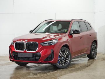 X1 xDrive M135i Tažné