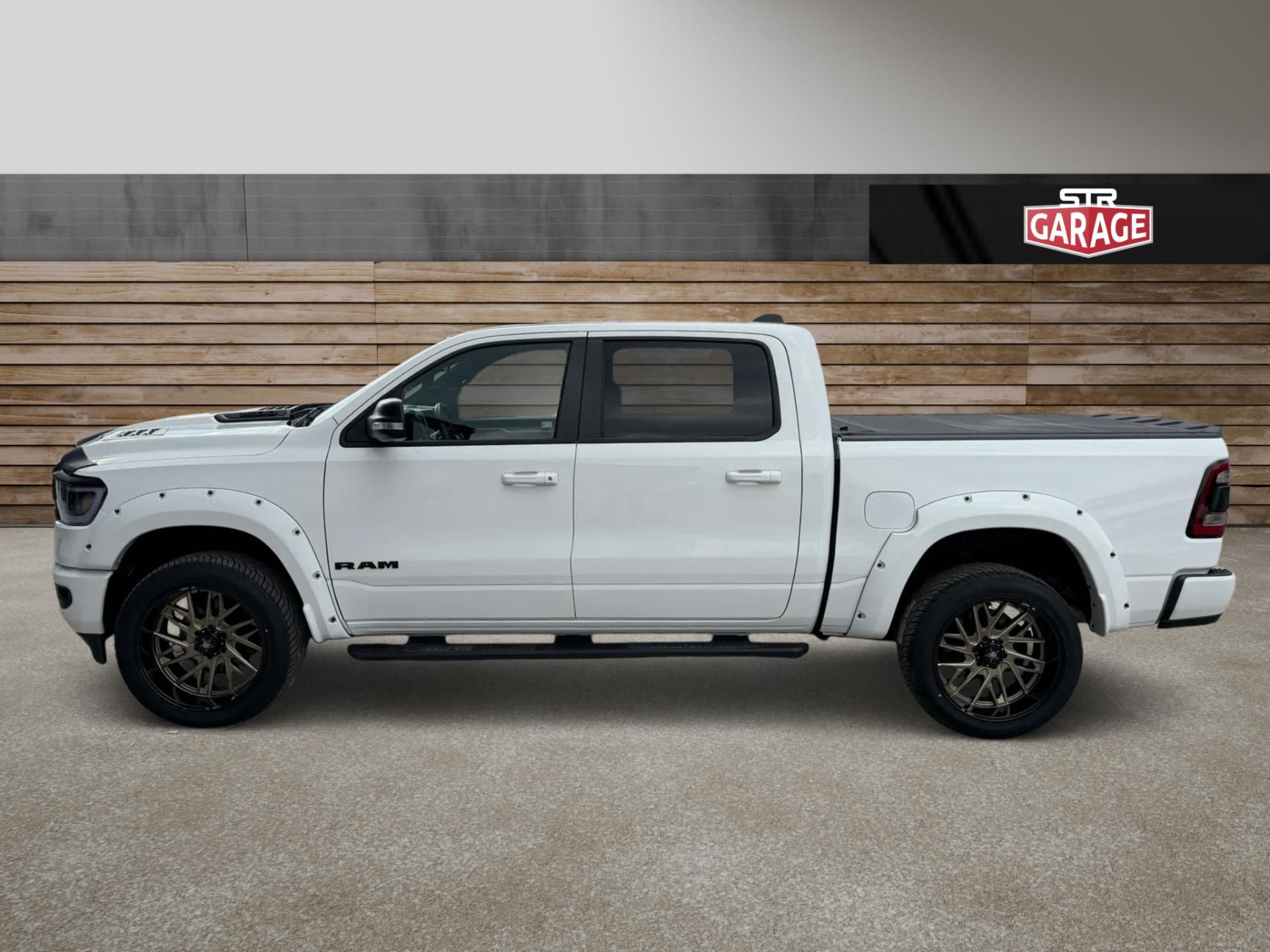 Dodge Ram, +HEMI+OFFROAD PAKET+WHITE+ - fotka 6