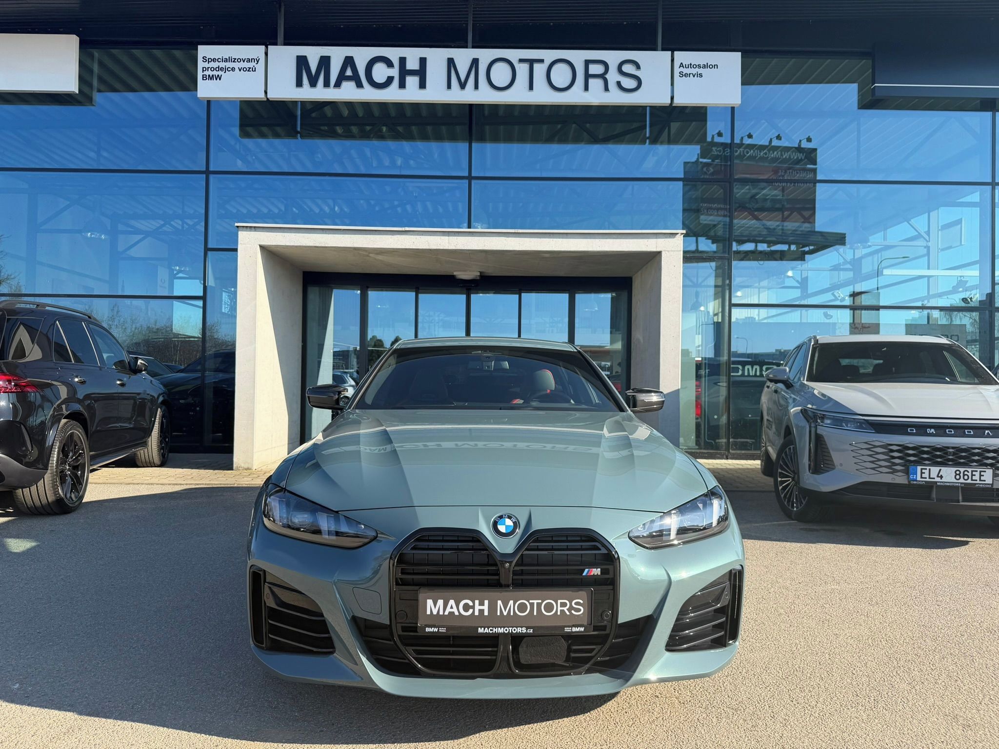 BMW Řada 4, M440i xDrive GranCoupé 09/2025 - fotka 5