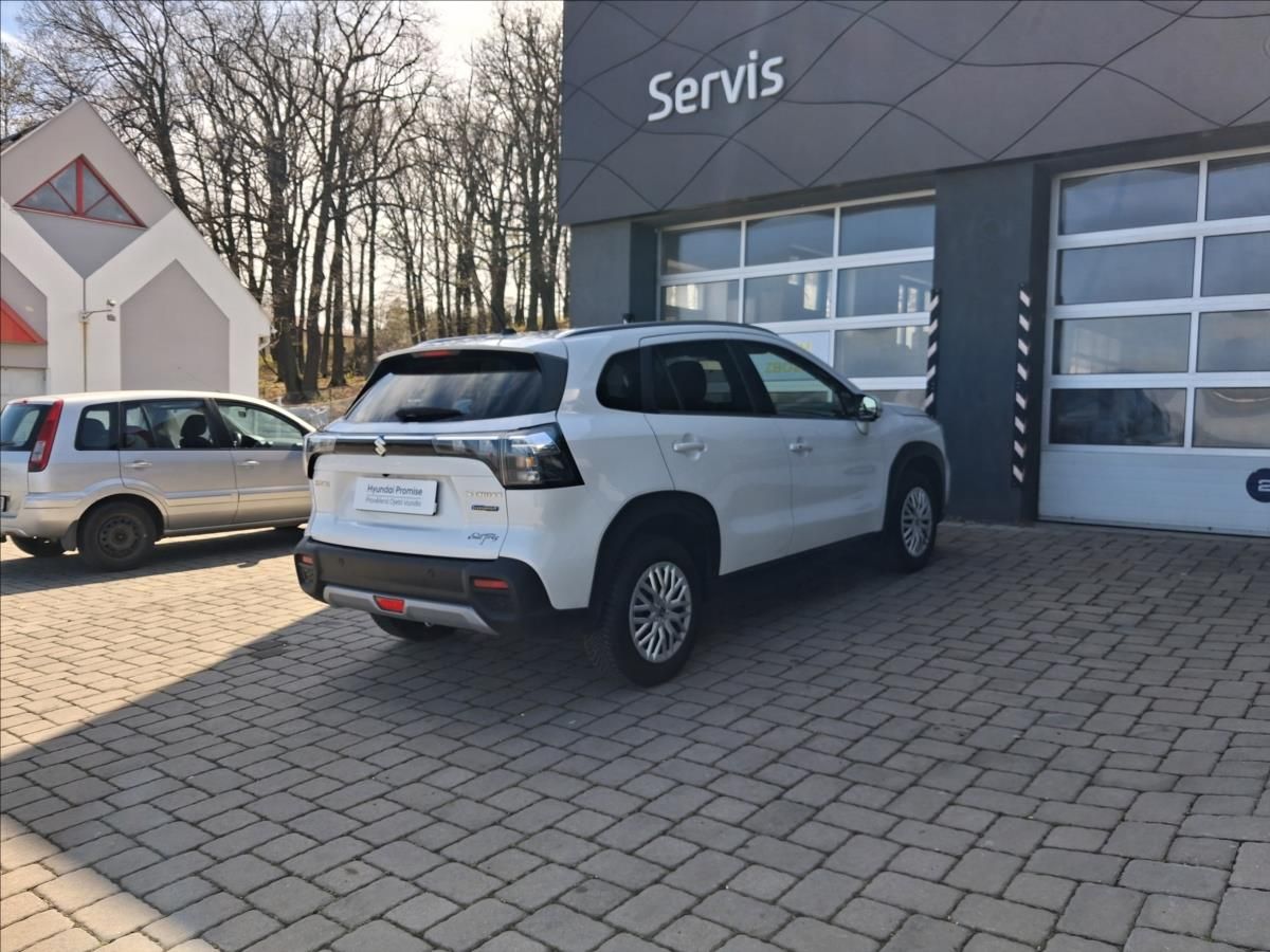 Suzuki SX4, 1,5 HEV AT Elegance AllGrip - fotka 2