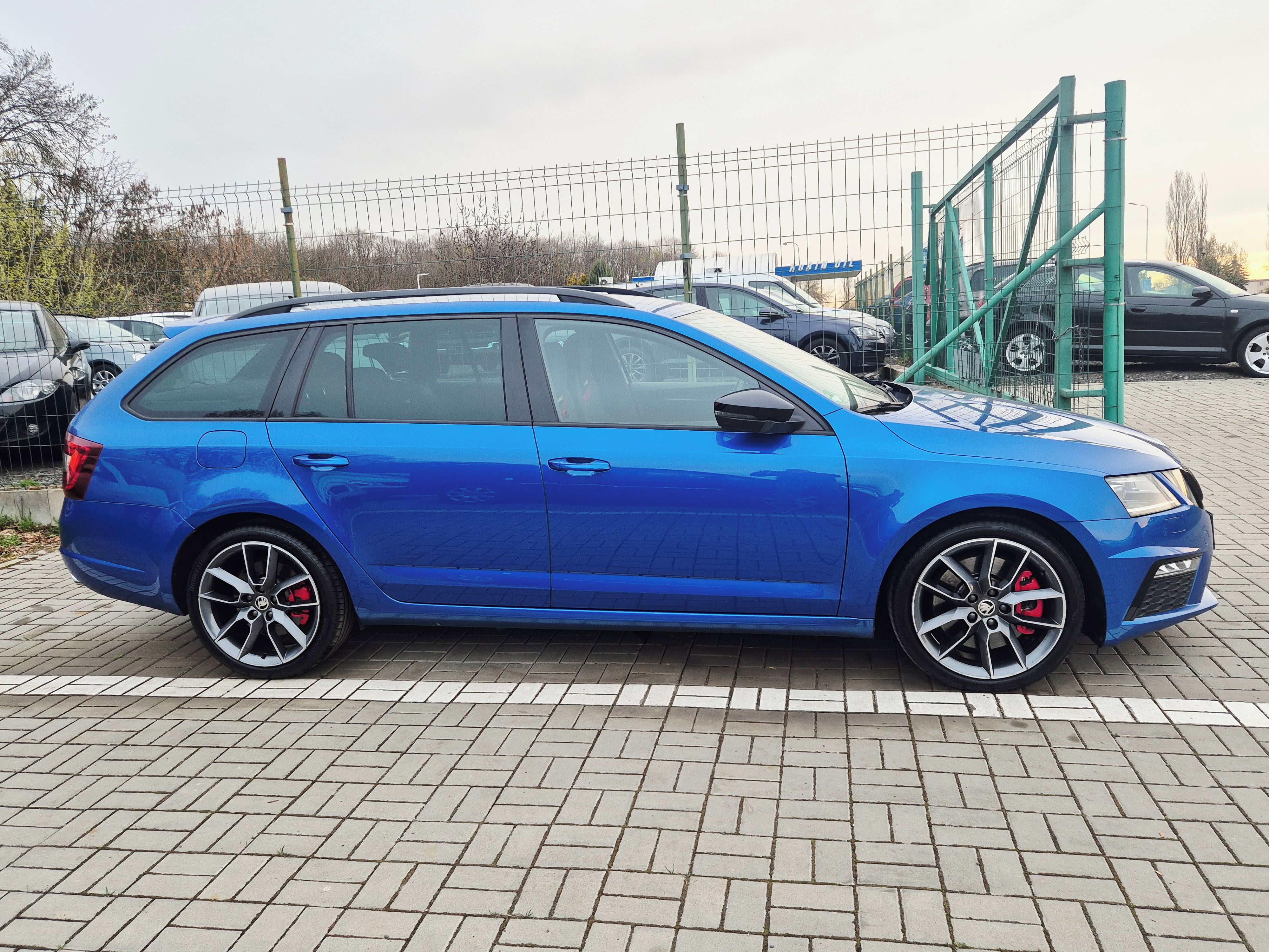 Škoda Octavia, 2.0 - RS - 180 KW - fotka 5