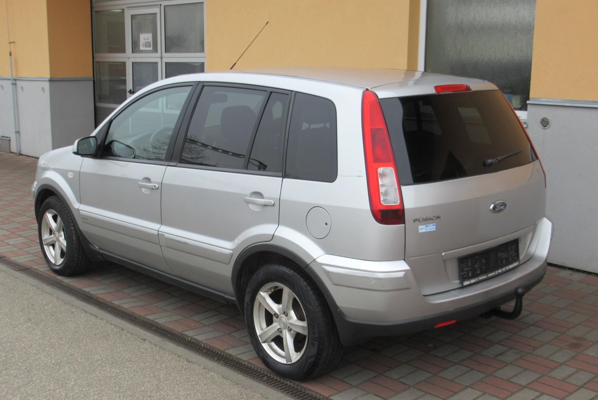 Ford Fusion, 1.4 16V KLIMA TAŽNÉ - fotka 2