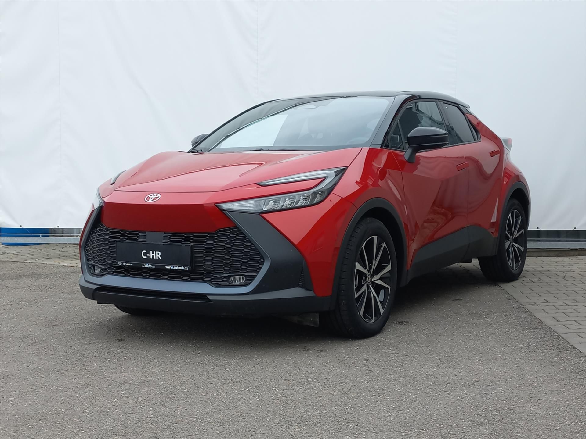 Toyota C-HR, 2,0 Hybrid e-CVT 198k  Style