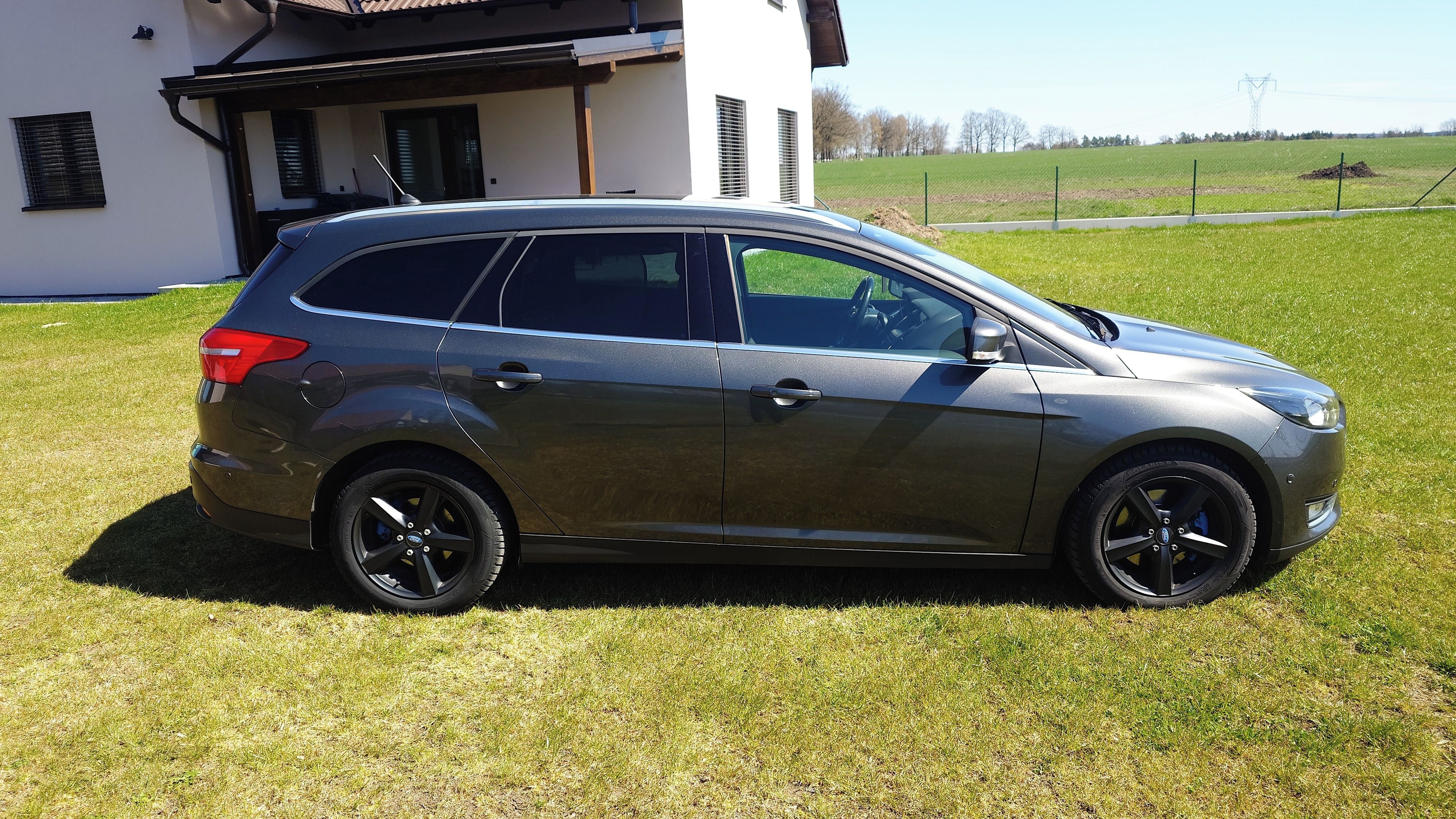 Ford Focus, Kombi Titanium 1.5 EB 150k - fotka 6