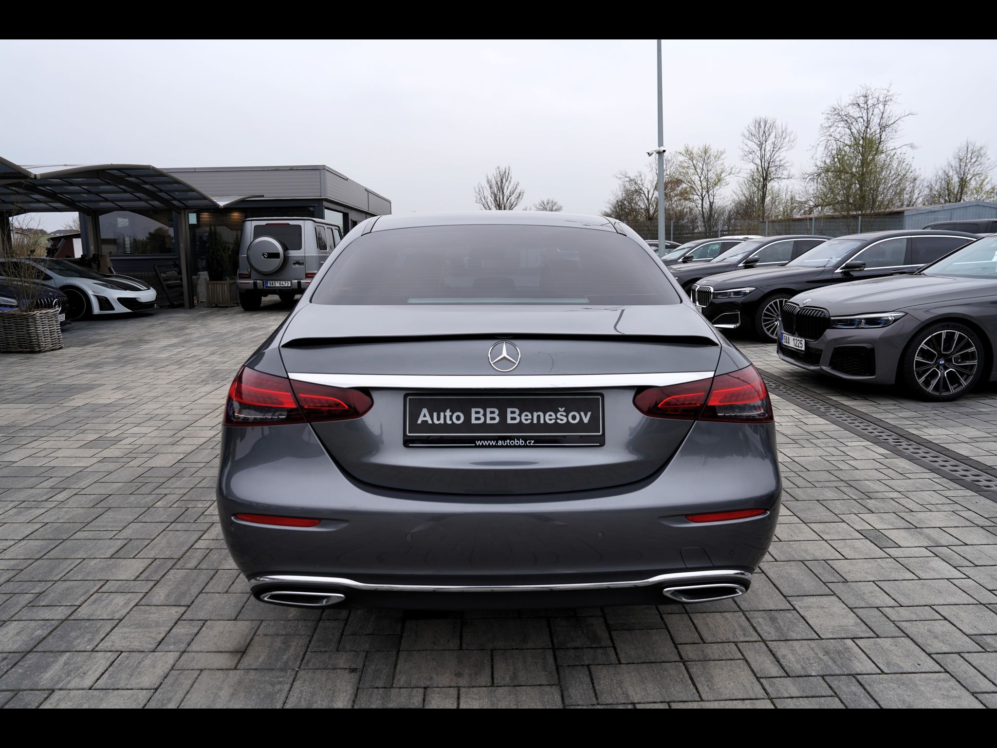Mercedes-Benz Třídy E, E 220d Avantgarde/kůže/9AT - fotka 5