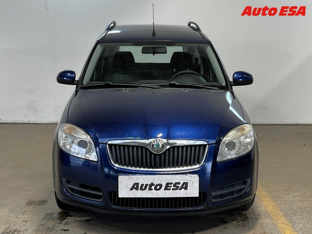 Škoda Roomster, 1.2HTP,AC - fotka 2
