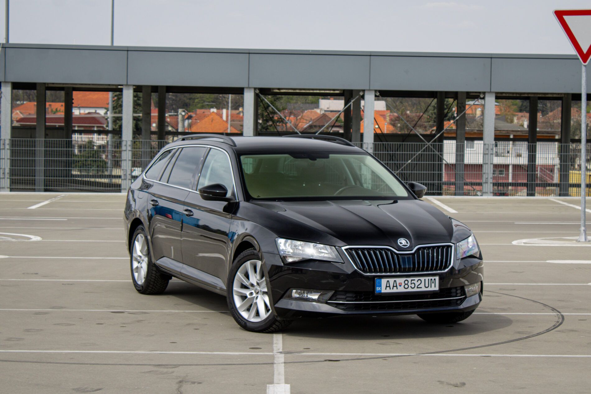 Škoda Superb - fotka 3