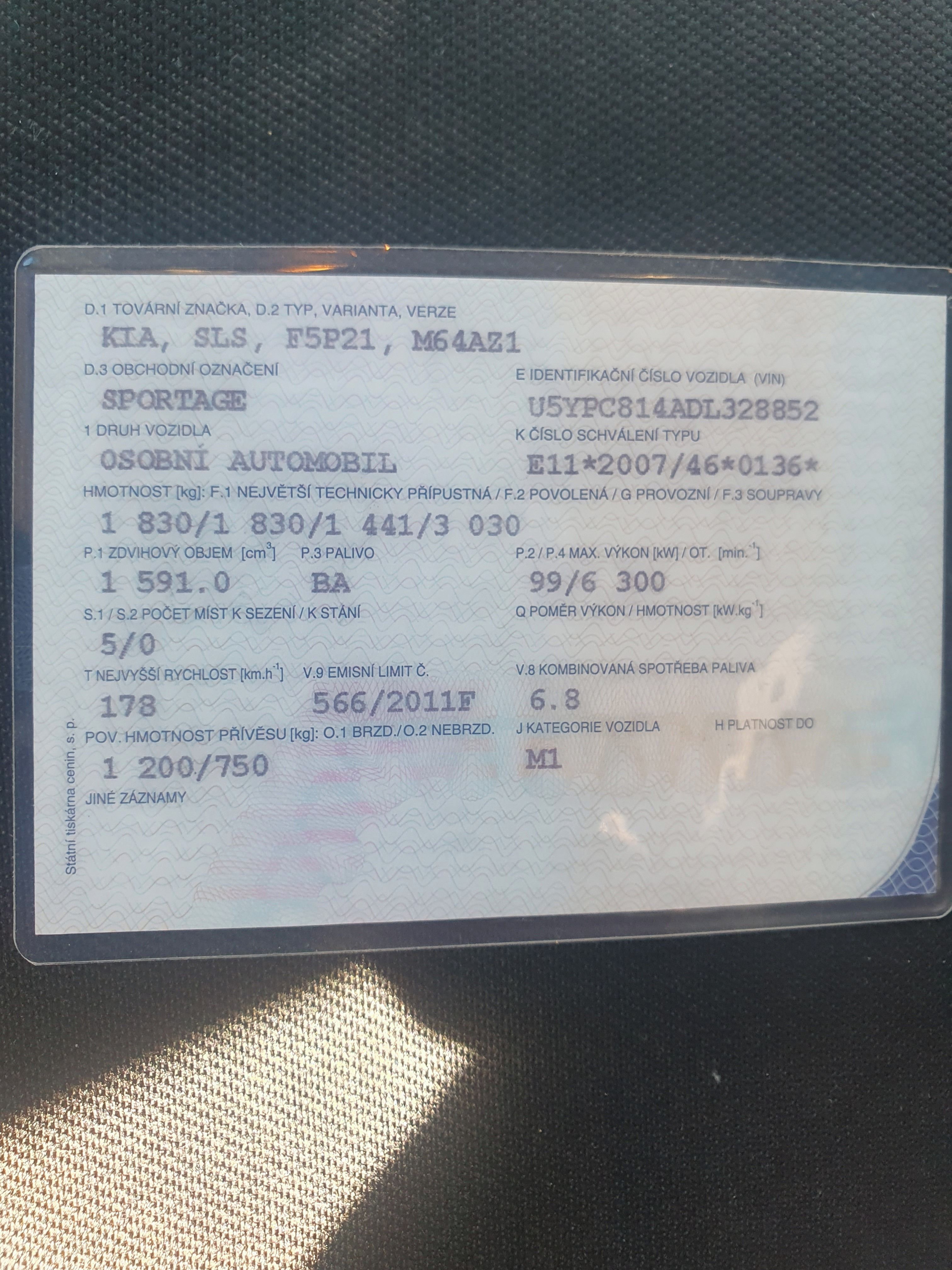 Kia Sportage, 1.6.i benzin - fotka 2