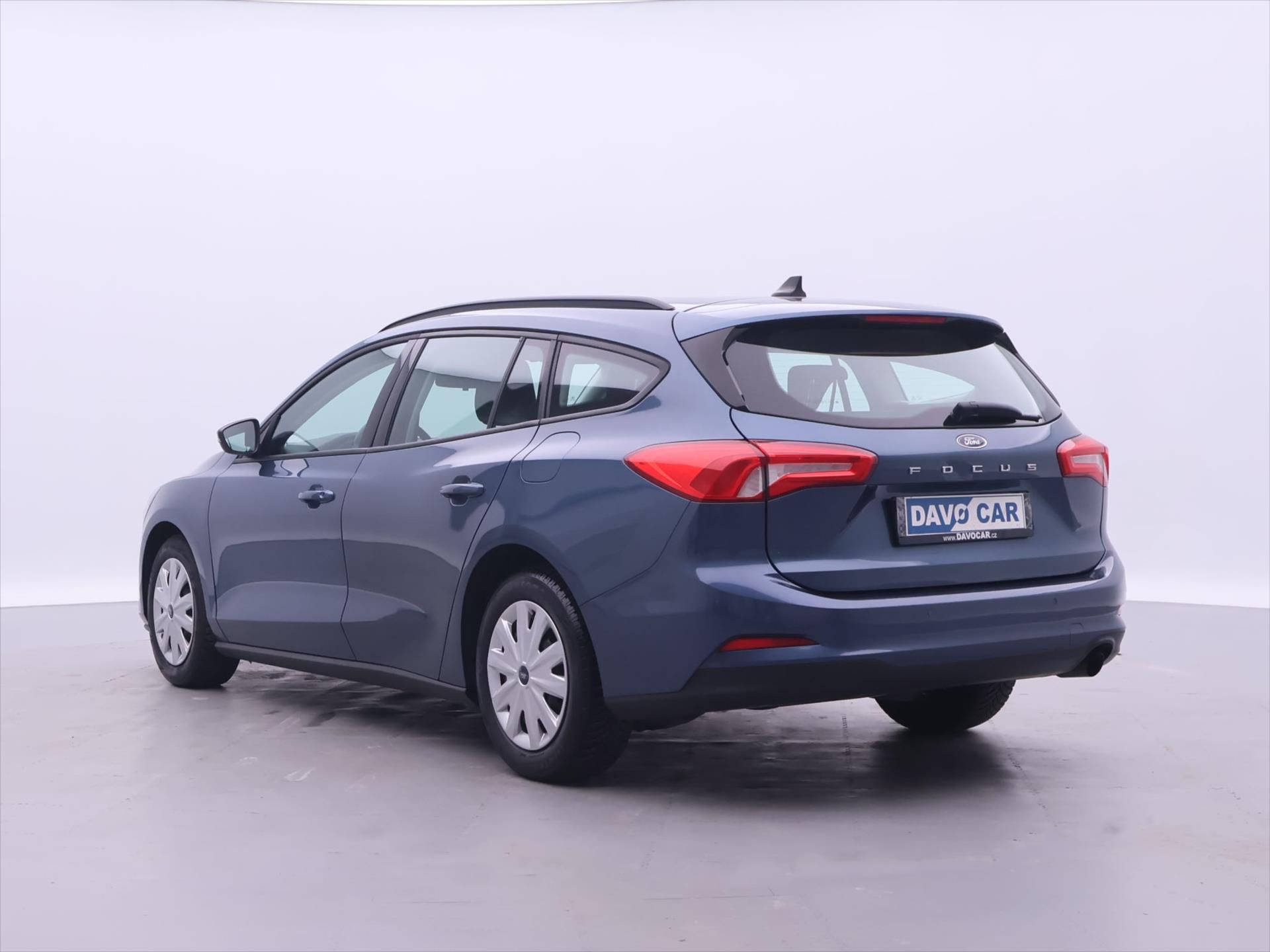 Ford Focus, 1,0 EB 92kW CZ DPH 1.Maj. - fotka 5