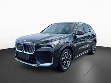 BMW iX1, xDrive 30 xLine*Kamera*Kůže*