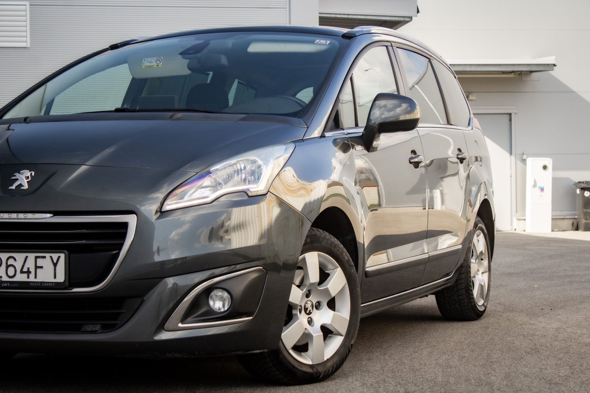 Peugeot 5008 - fotka 3