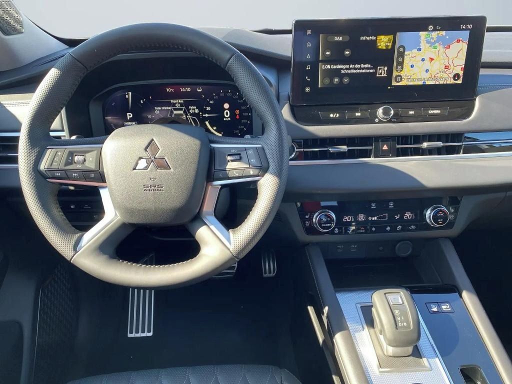 Mitsubishi Outlander, 2.4 PHEV 4WD*Kůže*Navi*360°* - fotka 6