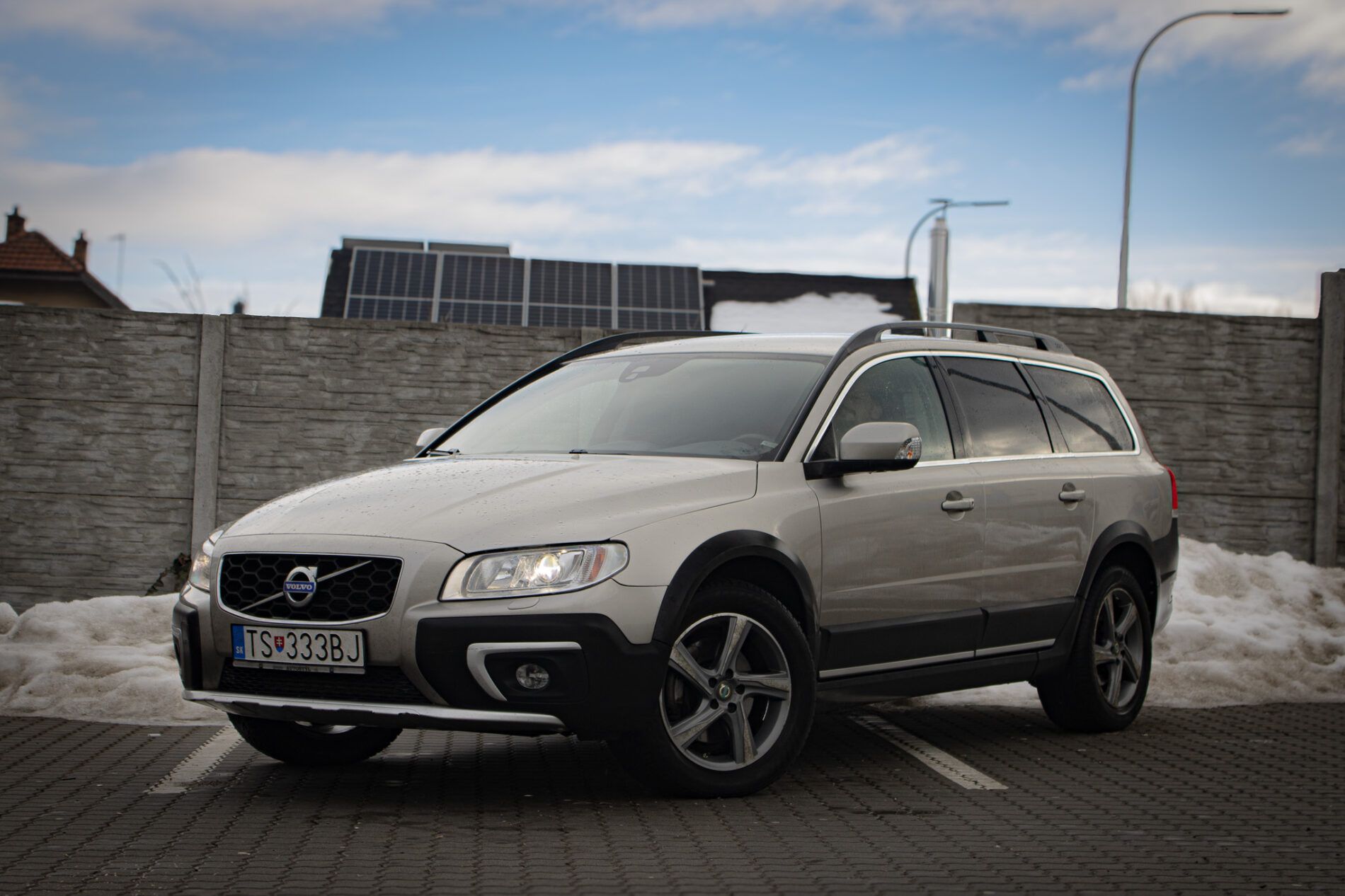 Volvo XC70