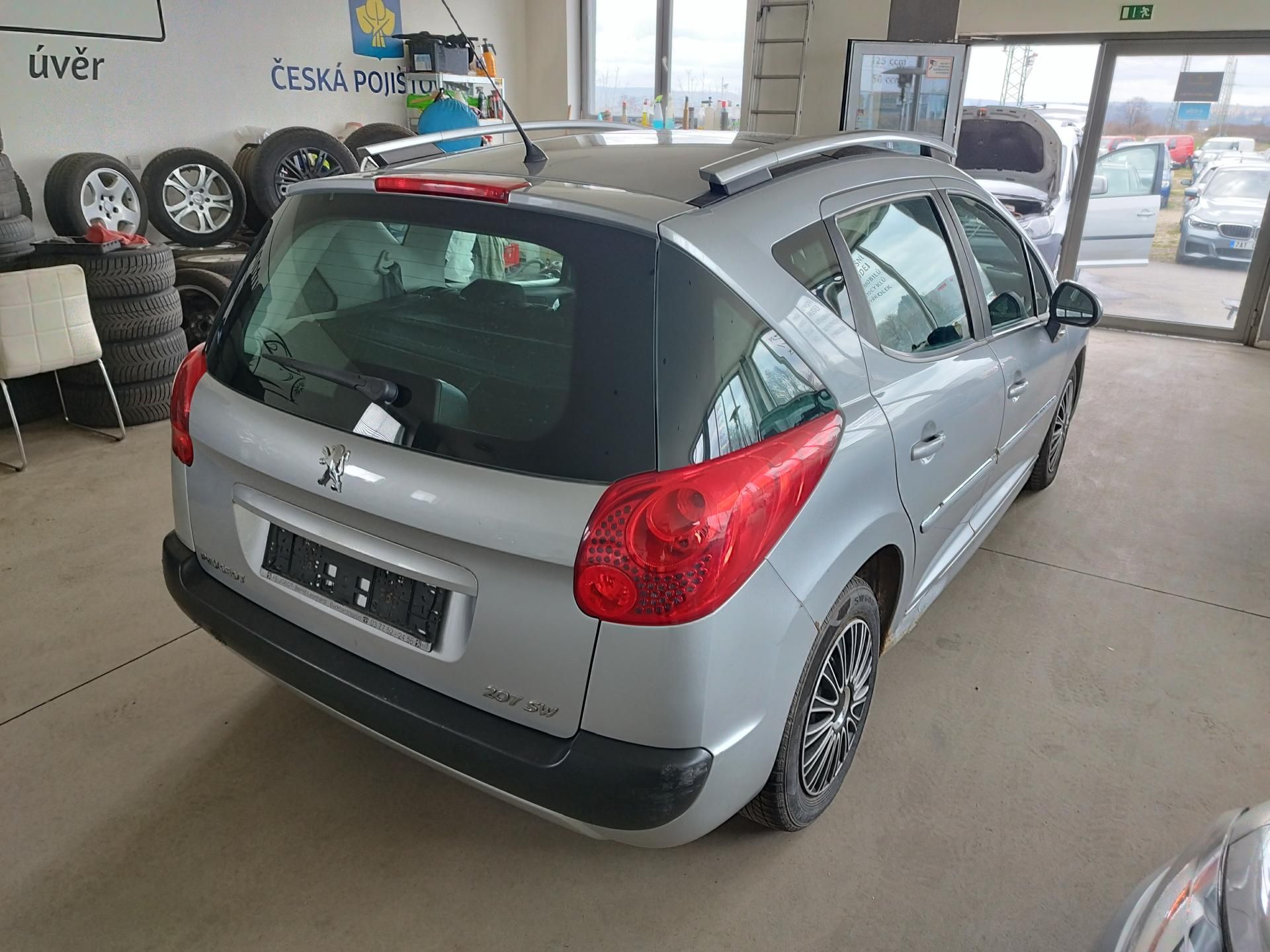 Peugeot 207, SW,1,4I,70KW,KLIMA,naj.115tkm - fotka 5