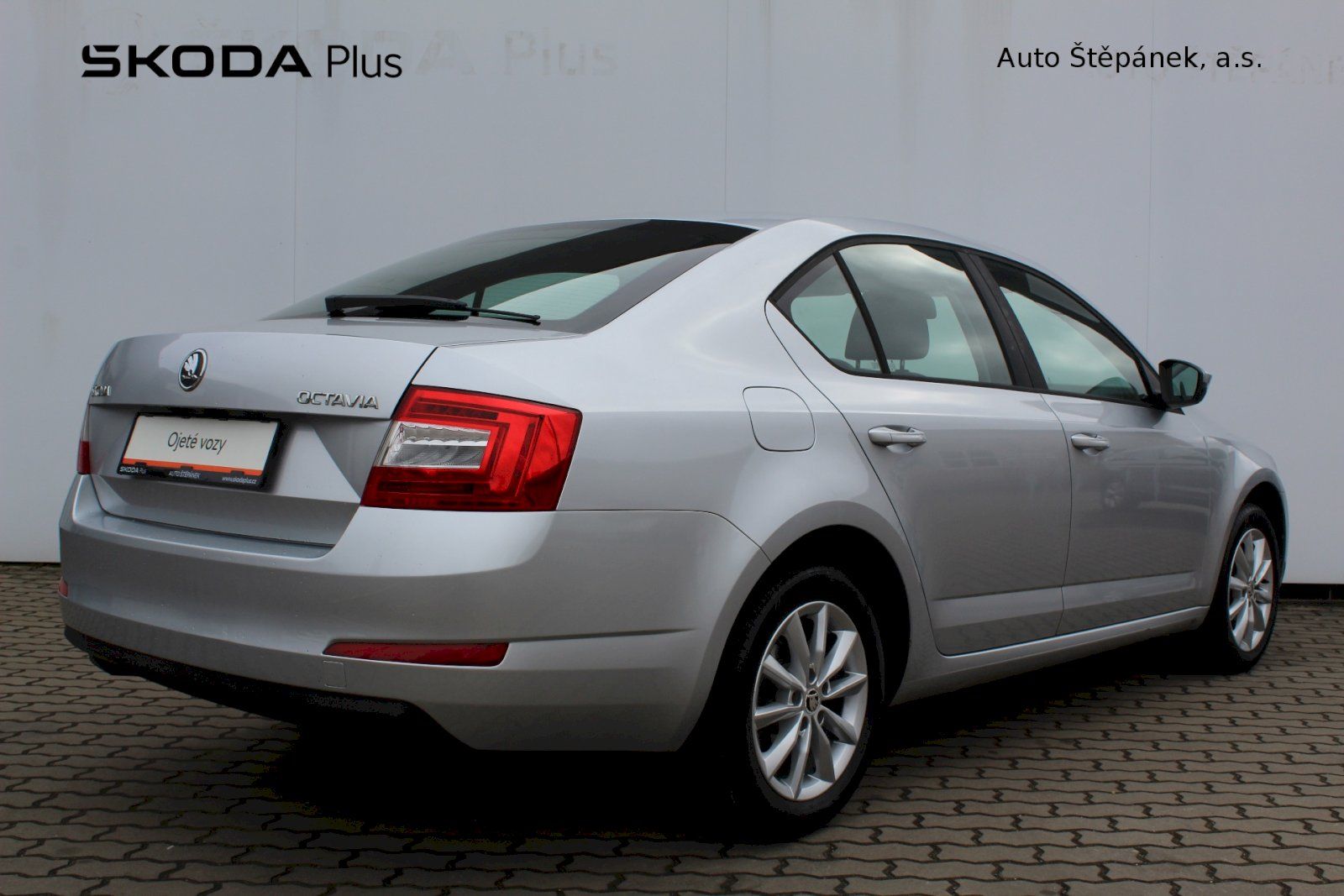 Škoda Octavia, Ambition PLUS 1.6 TDI 77kW - fotka 2