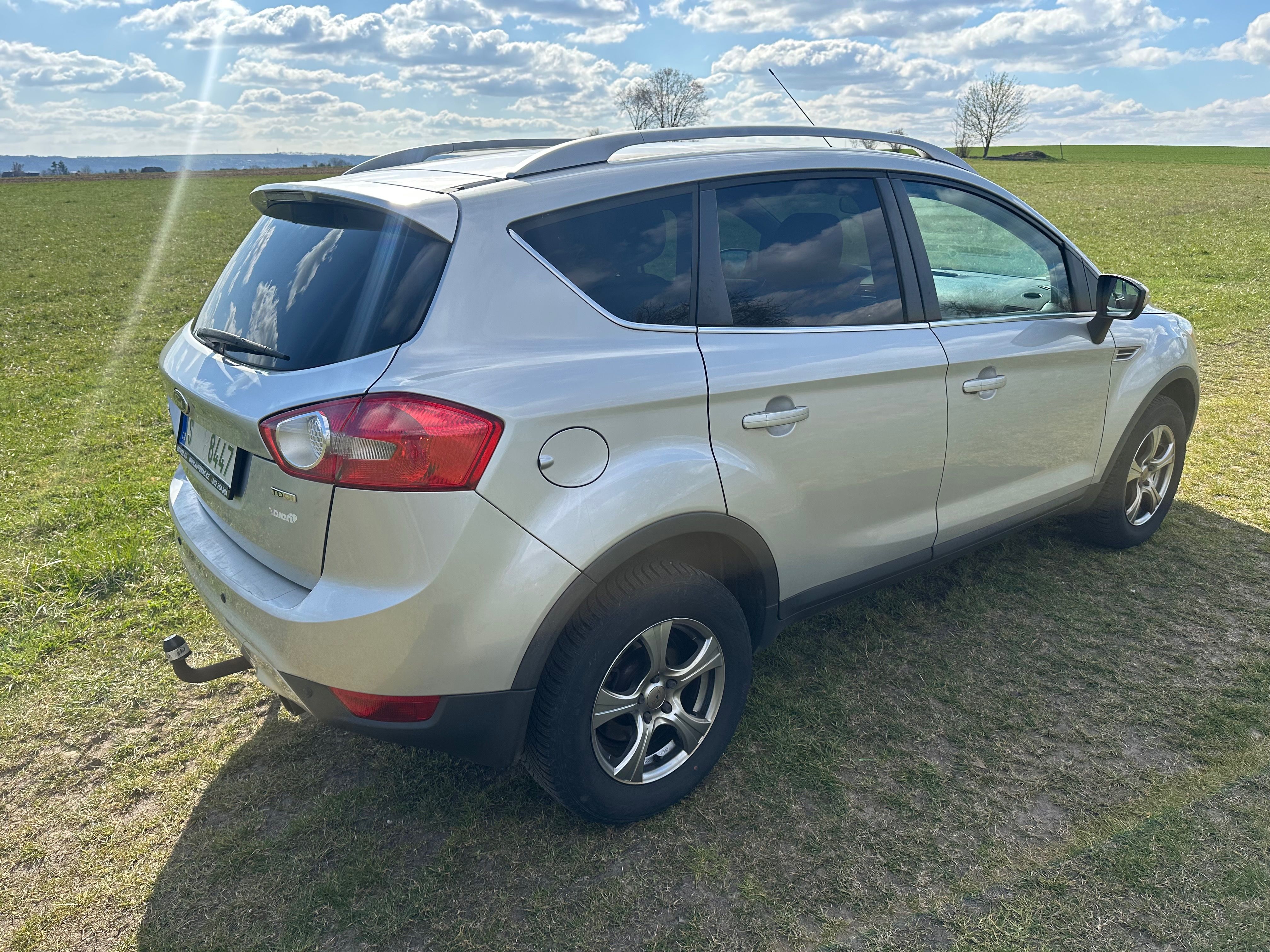 Ford Kuga, 2.0TDCI-100KW-TAŽNE-AL.KOLA - fotka 6
