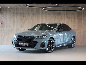 550e xDrive, Bowers, Carbon
