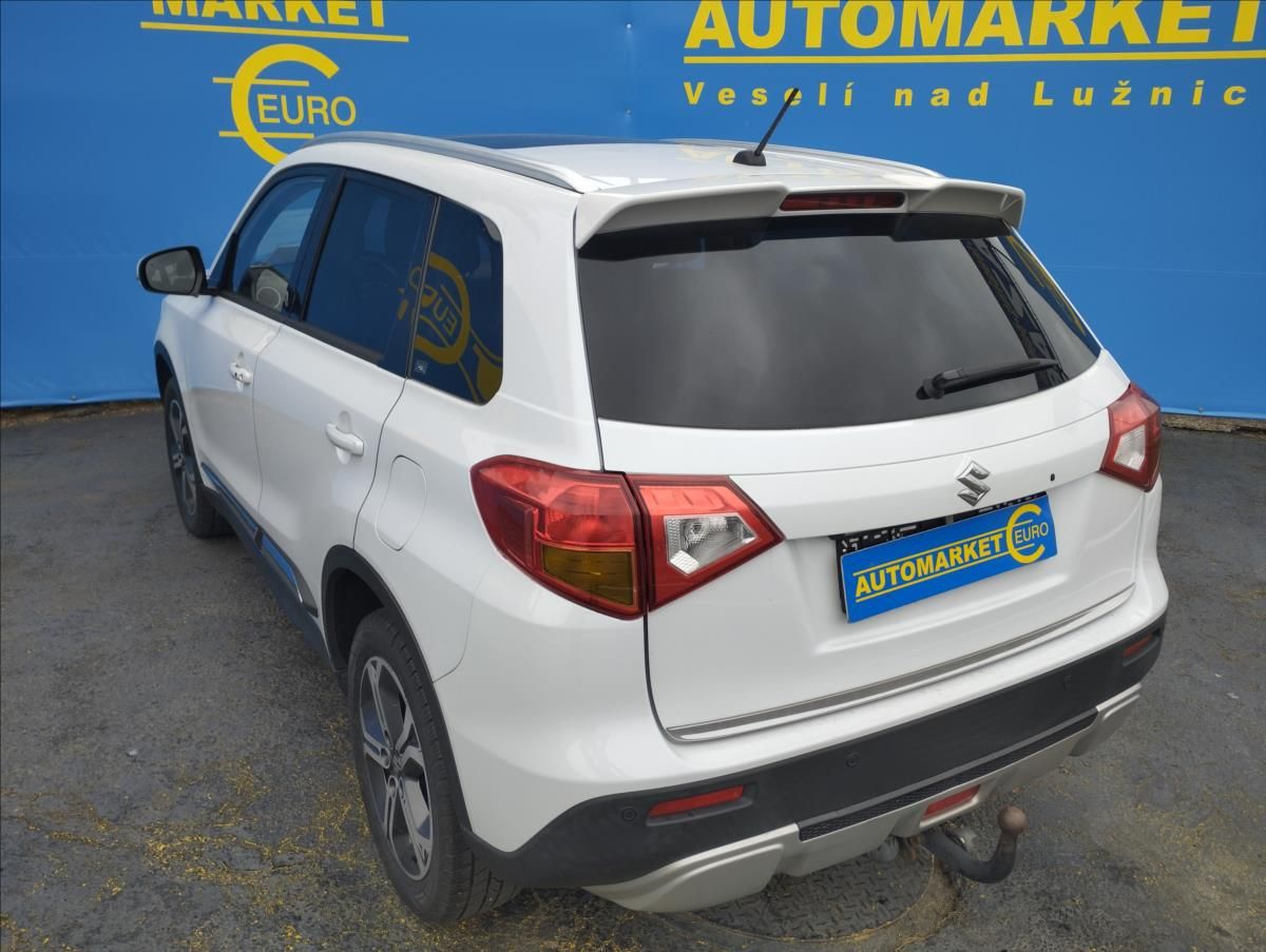 Suzuki Vitara, 1,6 DDiS 88KW 4X4, KŮŽE, LED - fotka 4