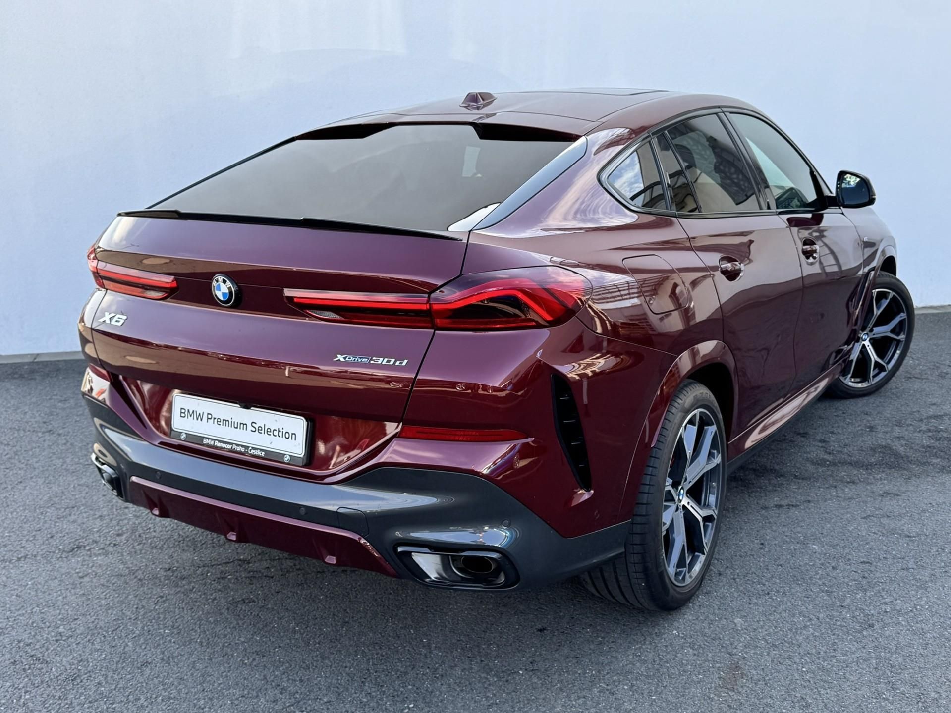 BMW X6, X6 xDrive30d Mpaket - fotka 2