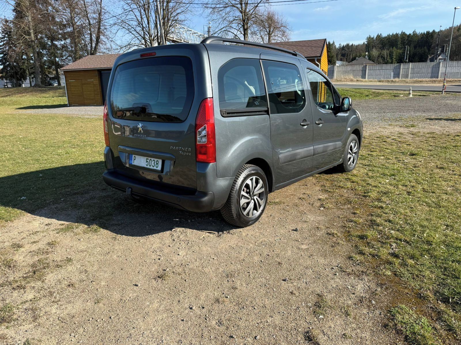 Peugeot Partner Tepee, 1,6i TOP STAV - fotka 5