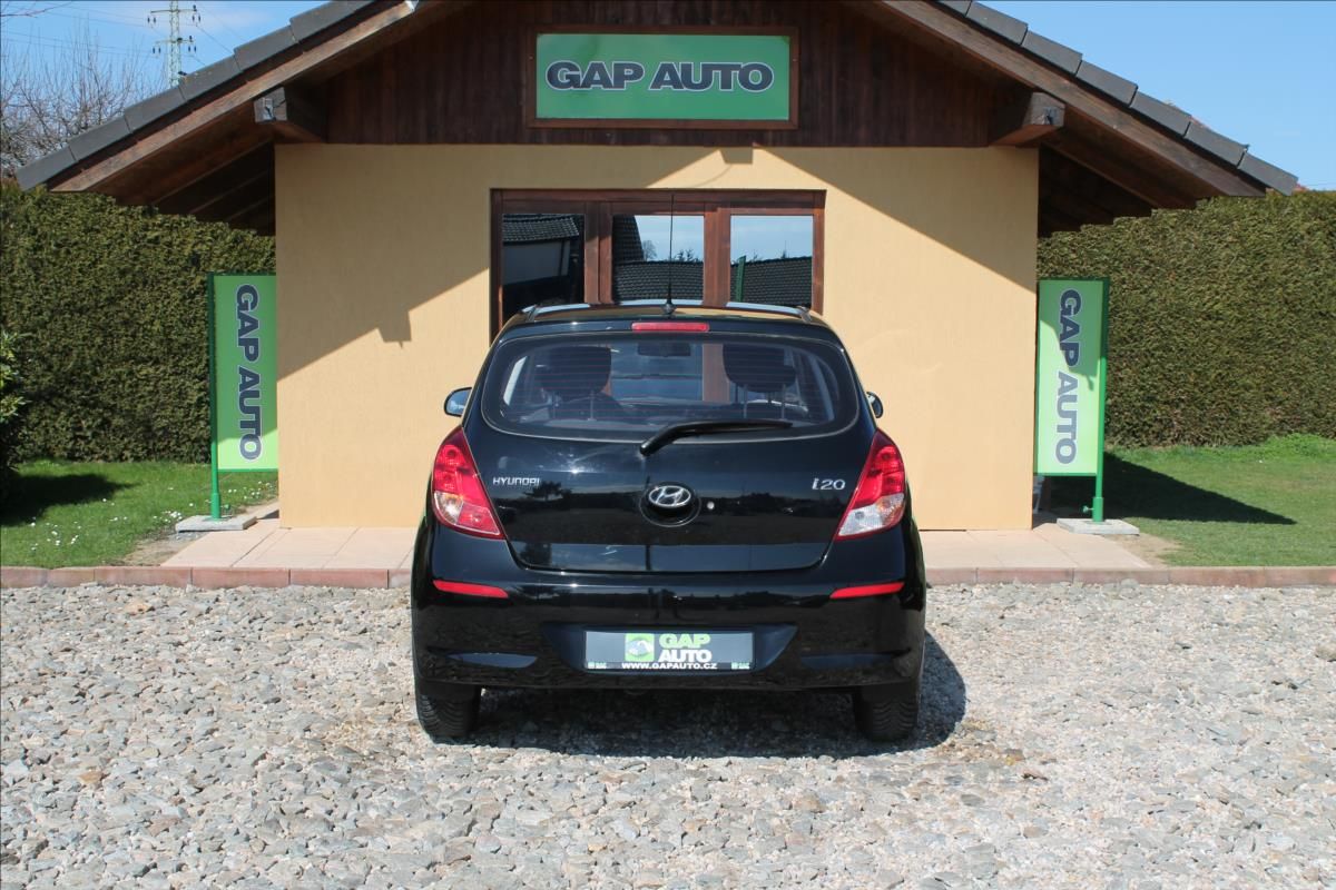 Hyundai i20, 1.2i 63kW KLIMA - fotka 5