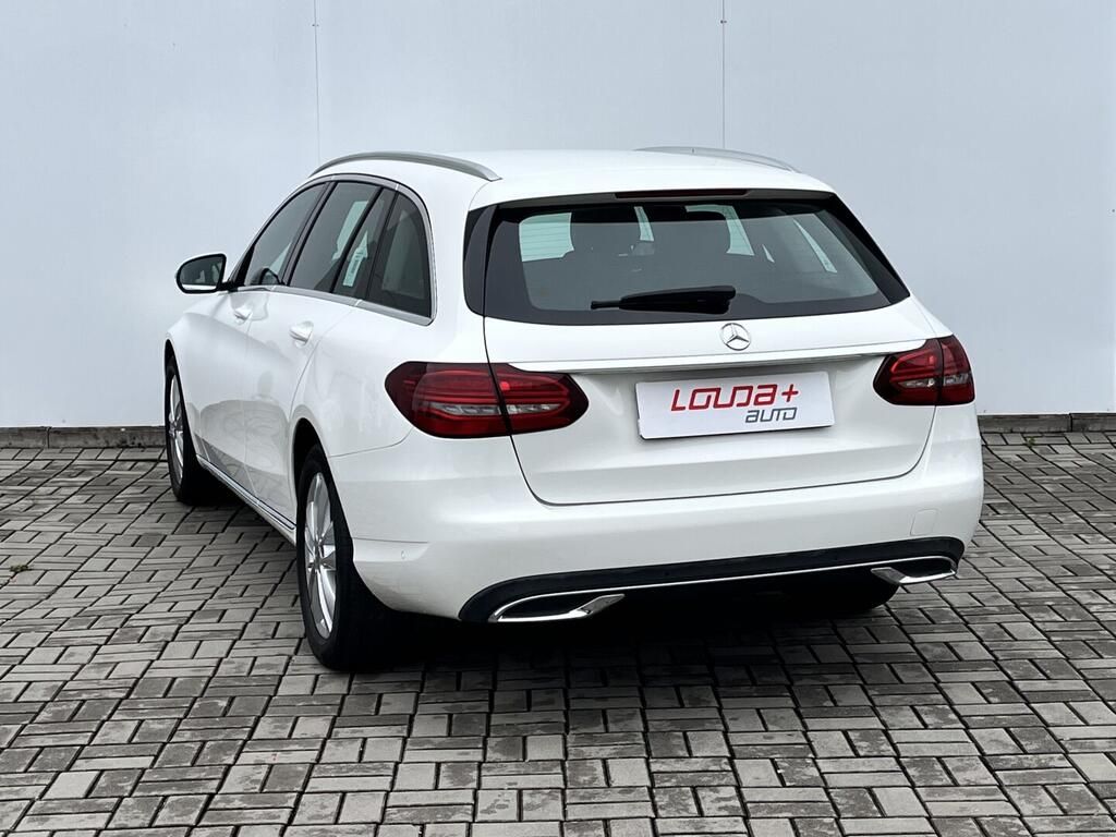 Mercedes-Benz Třídy C, C200 4matic  135 kW - fotka 5