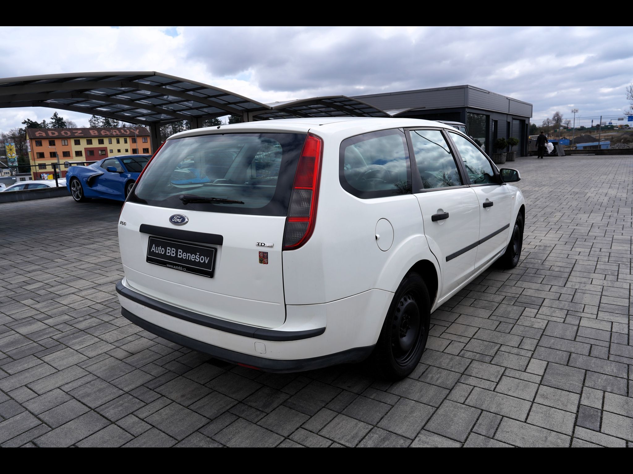 Ford Focus, 1.8 TDCI/klima/stereo/nová STK - fotka 6